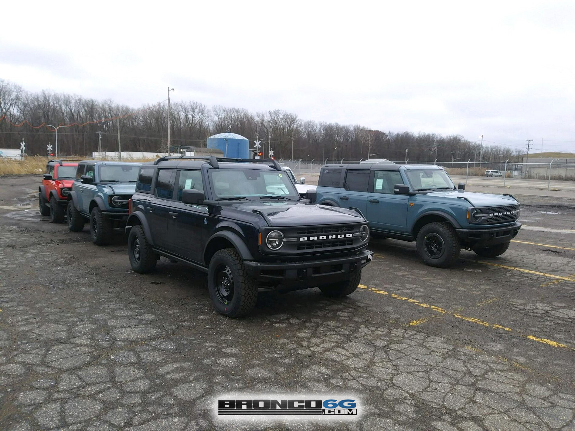 Ford Bronco Ultimate Black Diamond Non-Sasquatch pics thread 05F95A48-1199-4312-9A2D-7EA5A6BC7D93