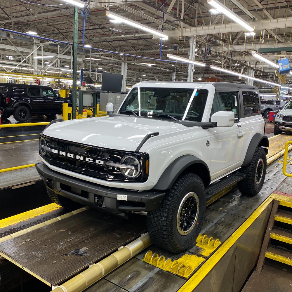 Ford Bronco Post Your Bronco Production Line Pics! (From Ford Emails Starting Today) 0718FF9C-525E-4474-8C21-E14FB2D6E49C