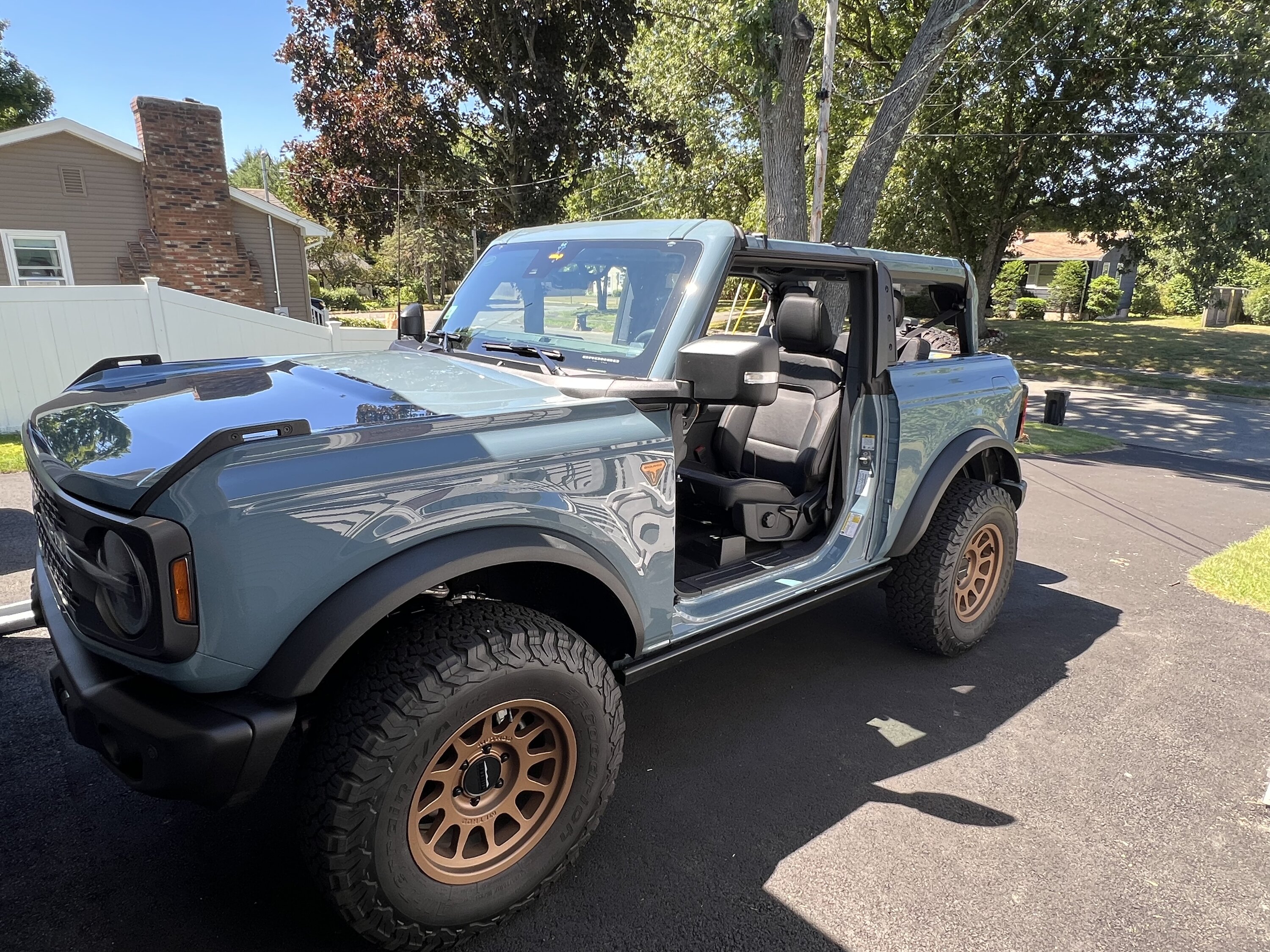 Ford Bronco Let’s see your doors off pics… 09D72A93-2AF0-429A-BBA0-F2EC25171032