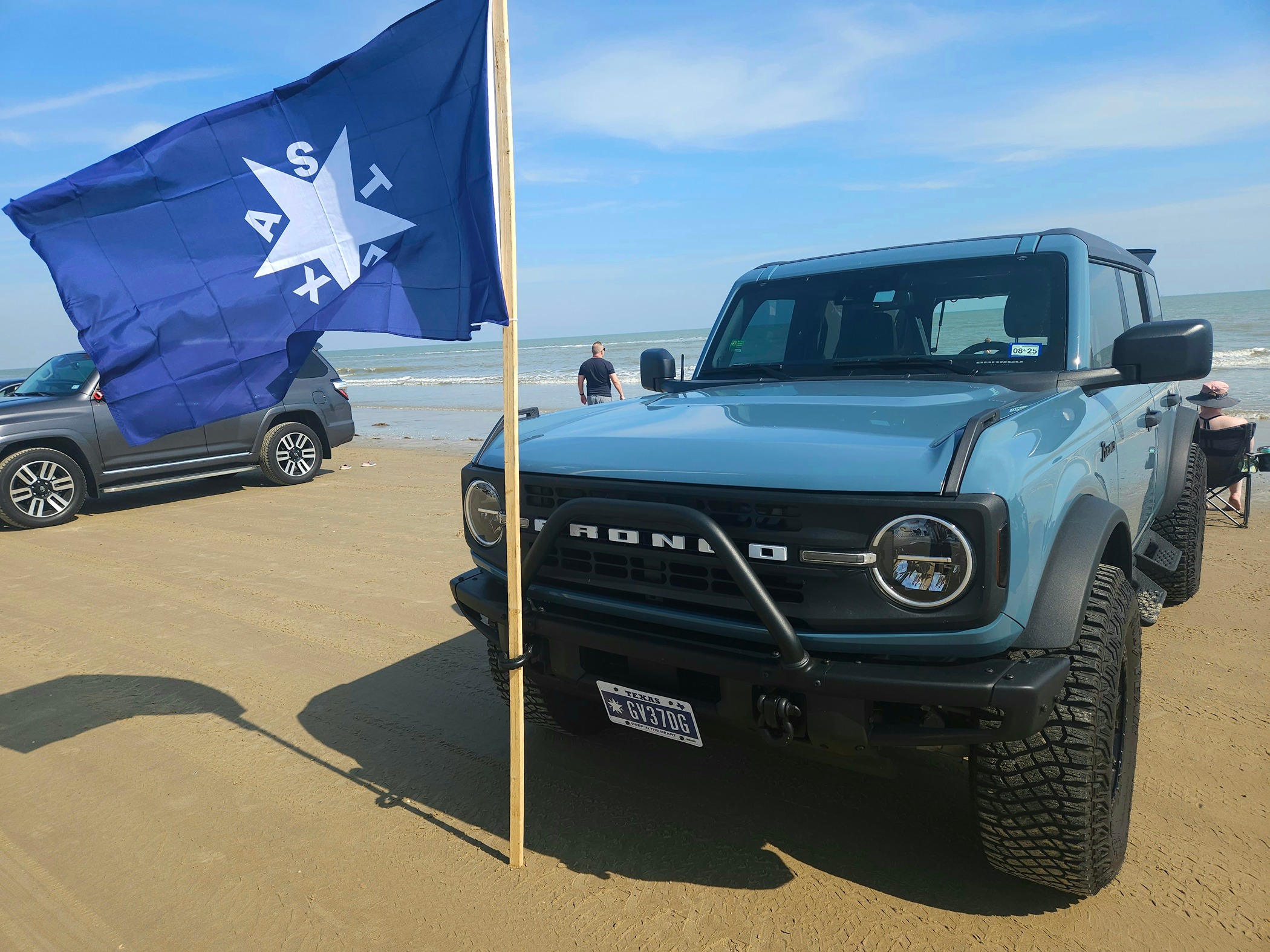 Ford Bronco Let’s see those Beach pics! 1000009974