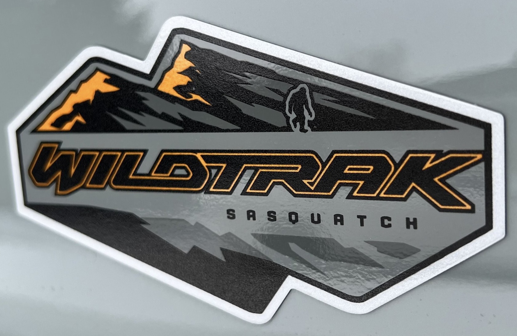 Wildtrak Logos Non HOSS v. HOSS 3.0 Bronco6G 2021+ Ford Bronco
