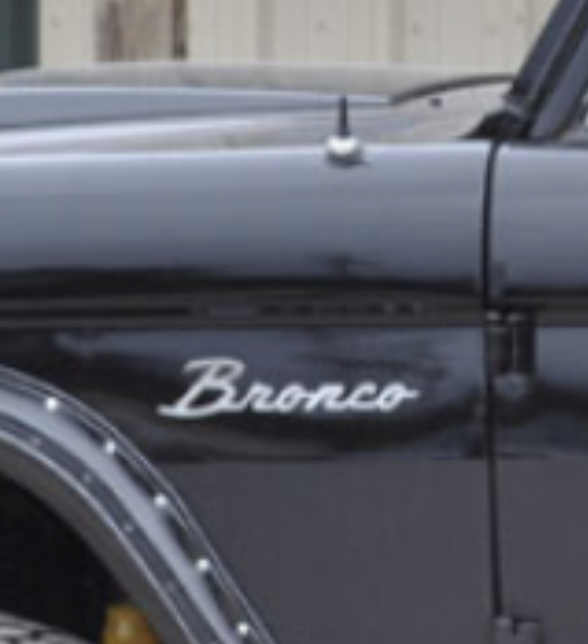 Ford Bronco Bye Bye "First Edition", hello Bronco! 15449E18-FC28-49B0-B088-DCB414408196