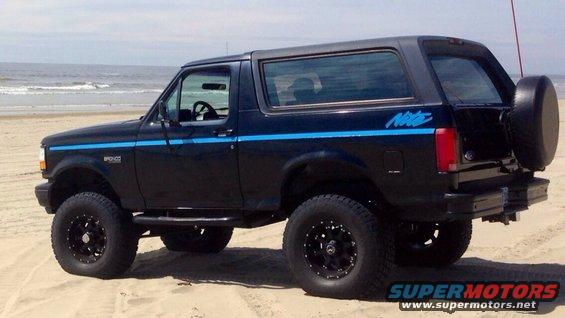 Ford Bronco Blacked Out 2021 Bronco With Satin / Matte Wrap Rendered Look 1600377408104