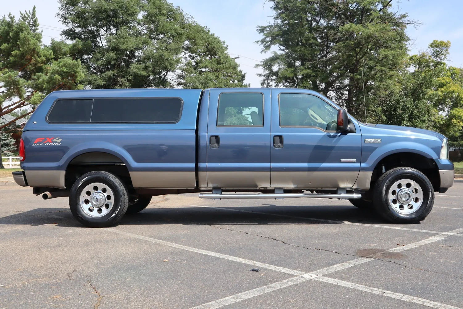 Ford Bronco Azure Gray Metallic 2023 Bronco (w/ new rock rails design) -- first look sighting IMG_4369-630x473