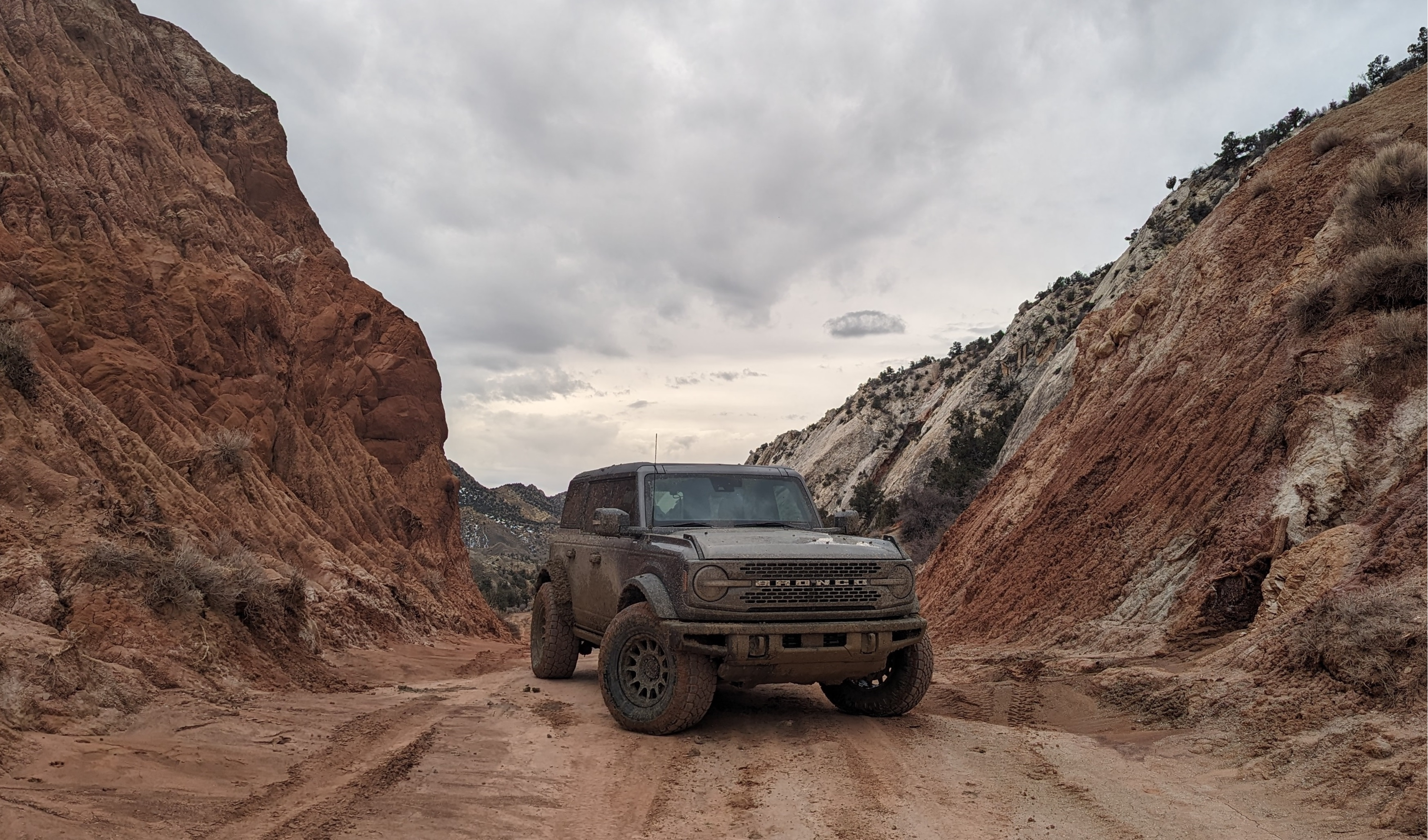 Ford Bronco Let's see your favorite trail photos! 1679624203073