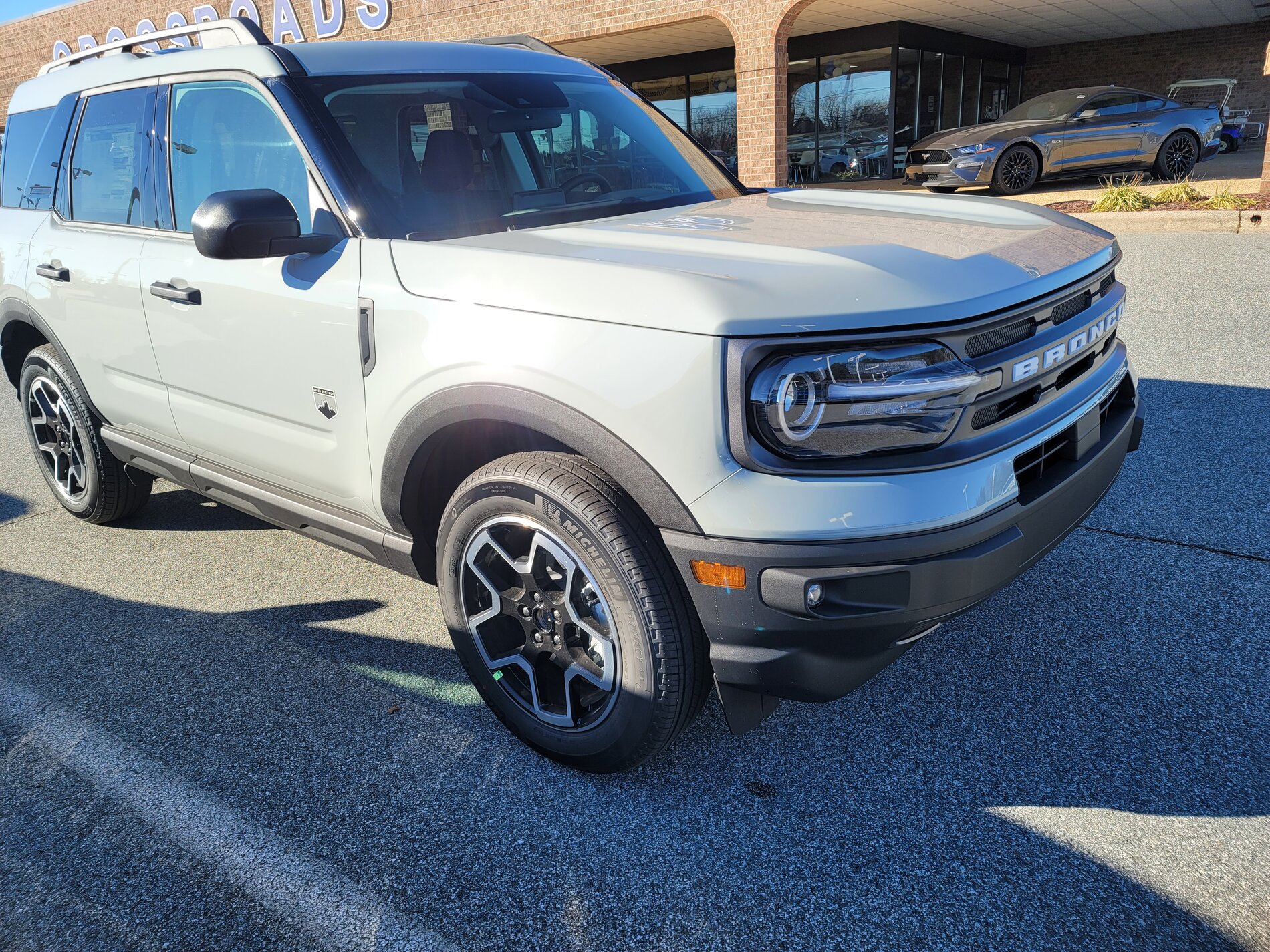 Ford Bronco Iconic Silver Paint Thread 20210106_101509