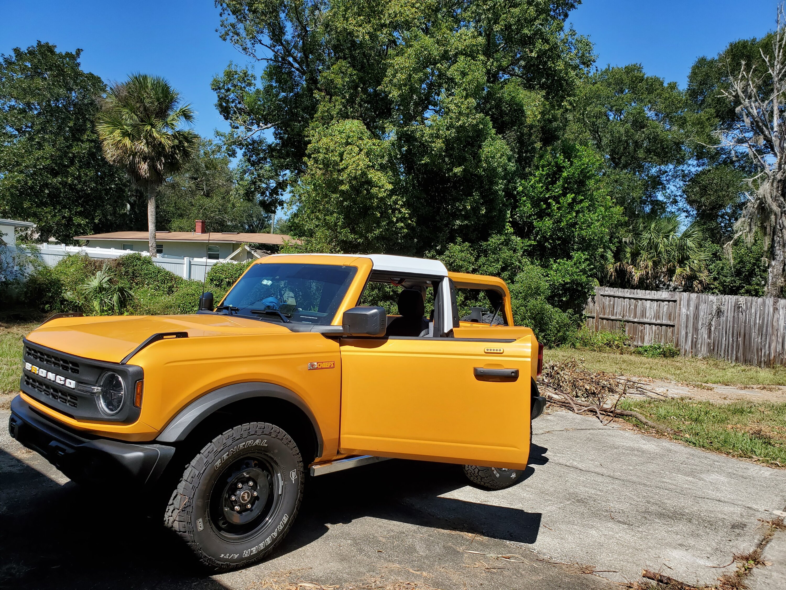 Two mighty fine Bronco cleaners - Chemical Guys VRP and Lucas Slick Mist   Bronco6G - 2021+ Ford Bronco & Bronco Raptor Forum, News, Blog & Owners  Community