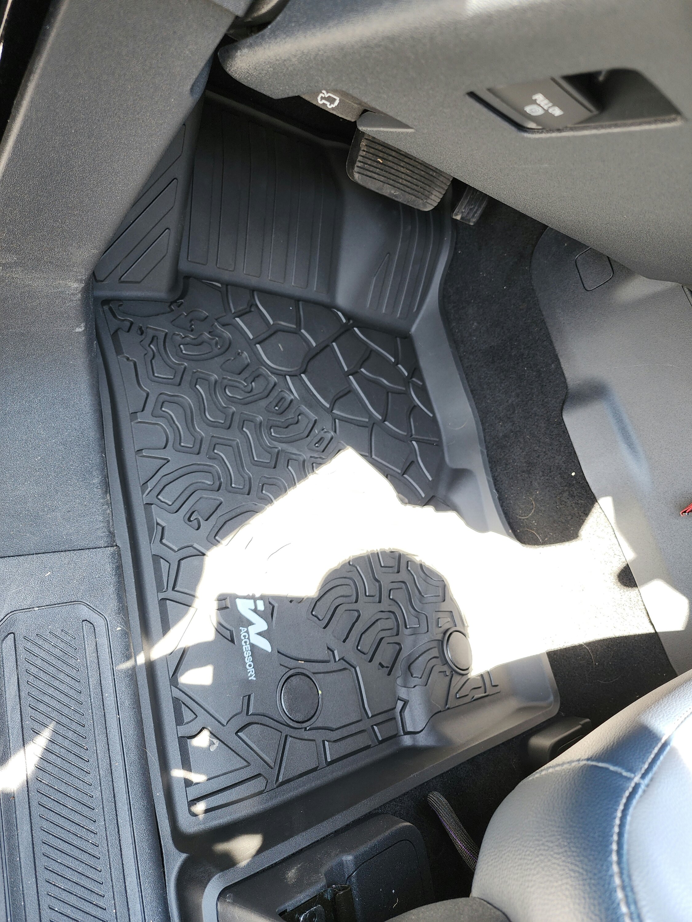 Ford Bronco 3W Auto Life Floor Liners Review 20230324_134544