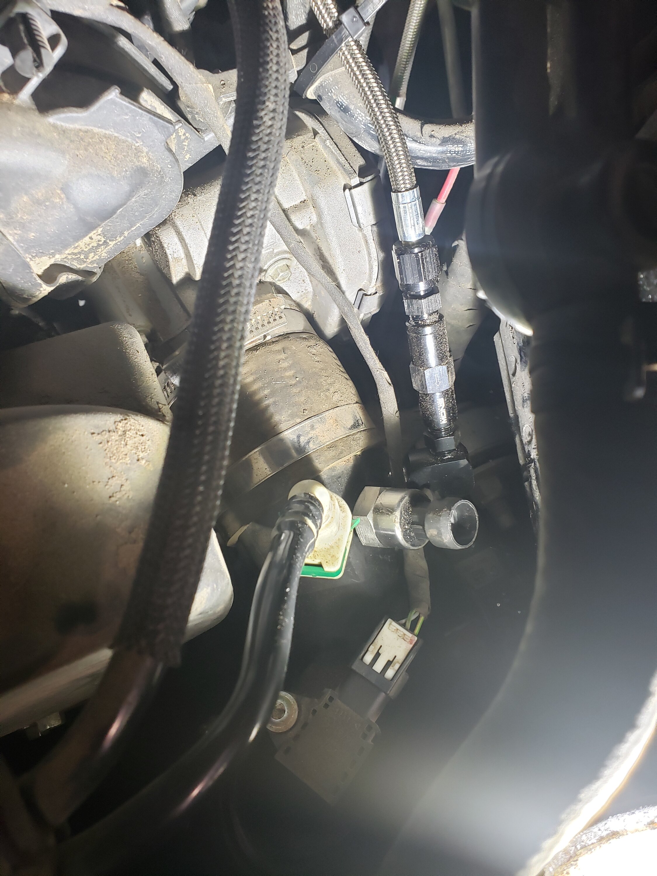 Ford Bronco Snow Performance stage 2.5 water/methanol injection kit Installed on 2.3/7mt 20230520_145439