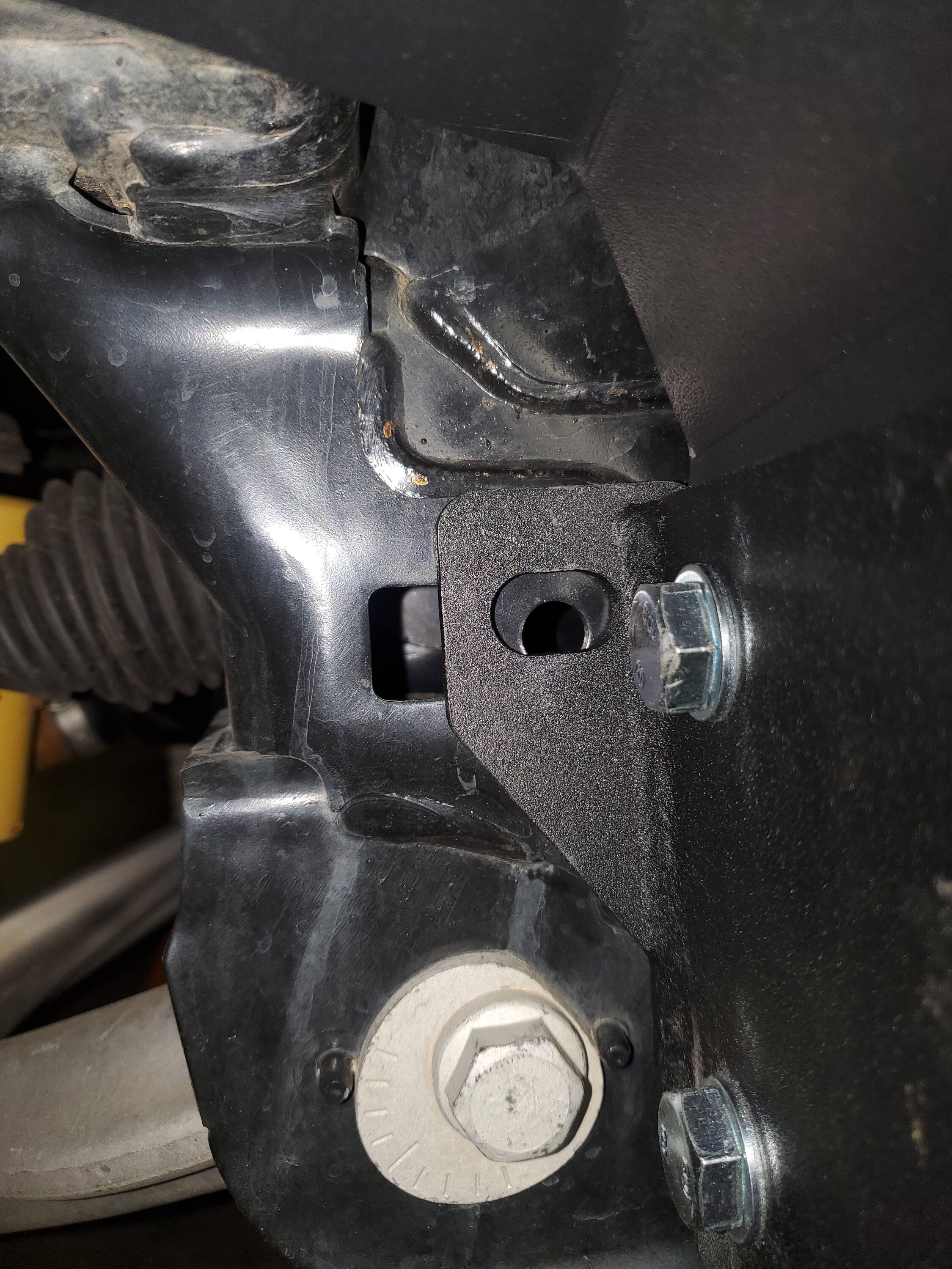 Ford Bronco RC hidden winch mount install, 2.7 w/ "capable" bumper & Warn VR Evo 20240110_215940