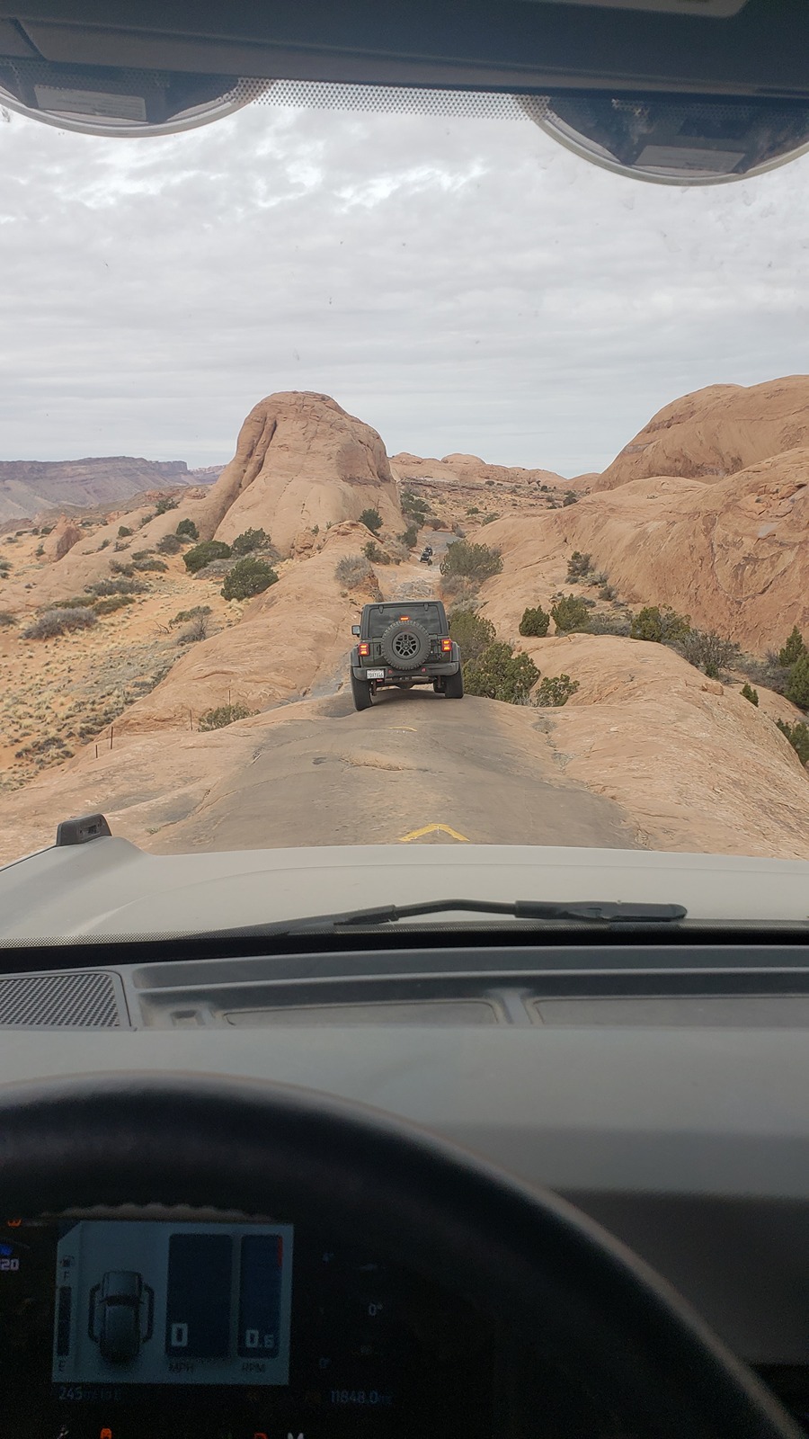 Ford Bronco Fun times in Utah - Hell's Revenge and Lost World 20240312_121238
