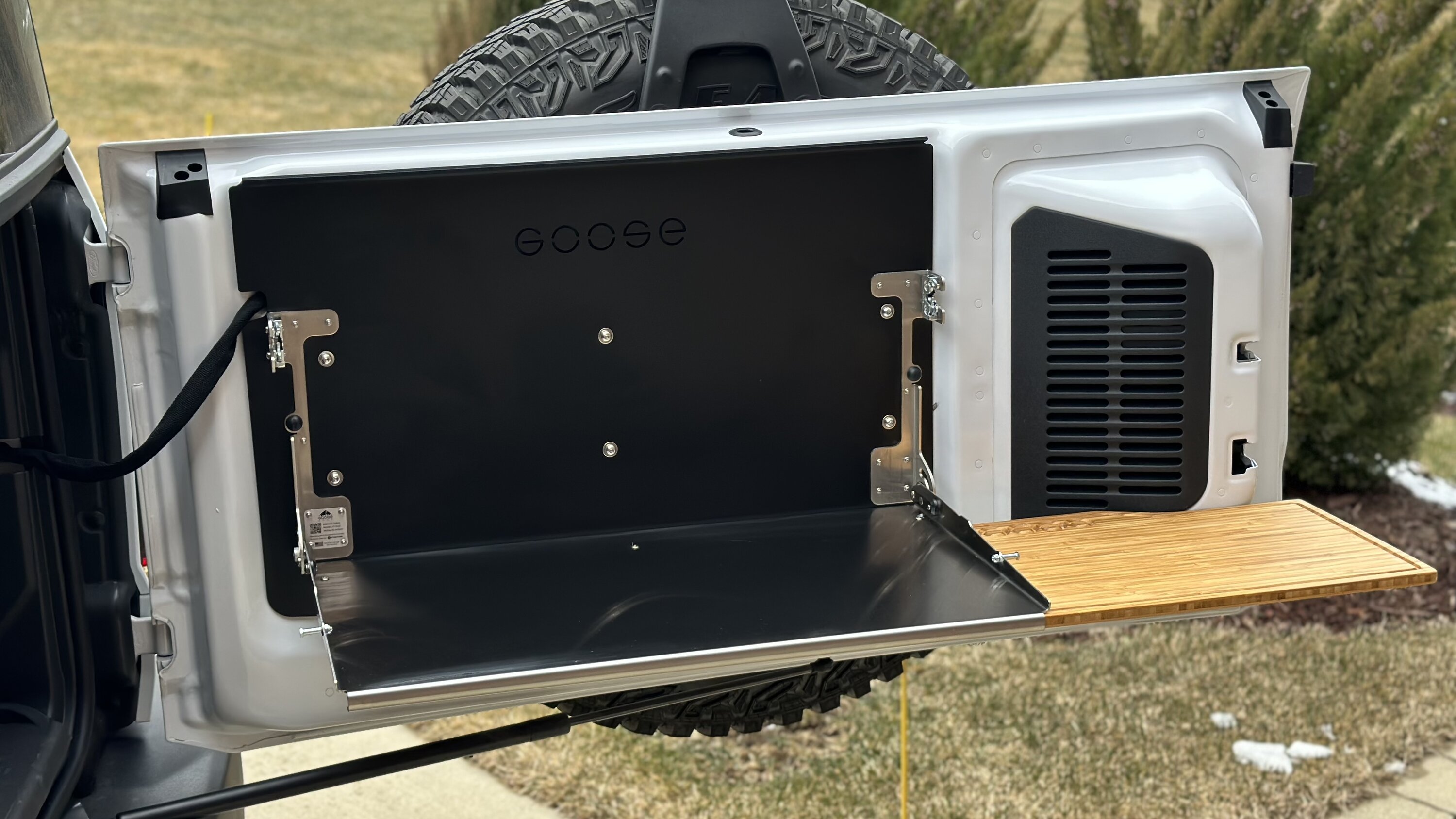 Ford Bronco Goose Gear Stainless Steel Tailgate Table - install video / review - details on drilling 2CACA526-29FC-46F1-B8A3-2D0C3BFD17A6