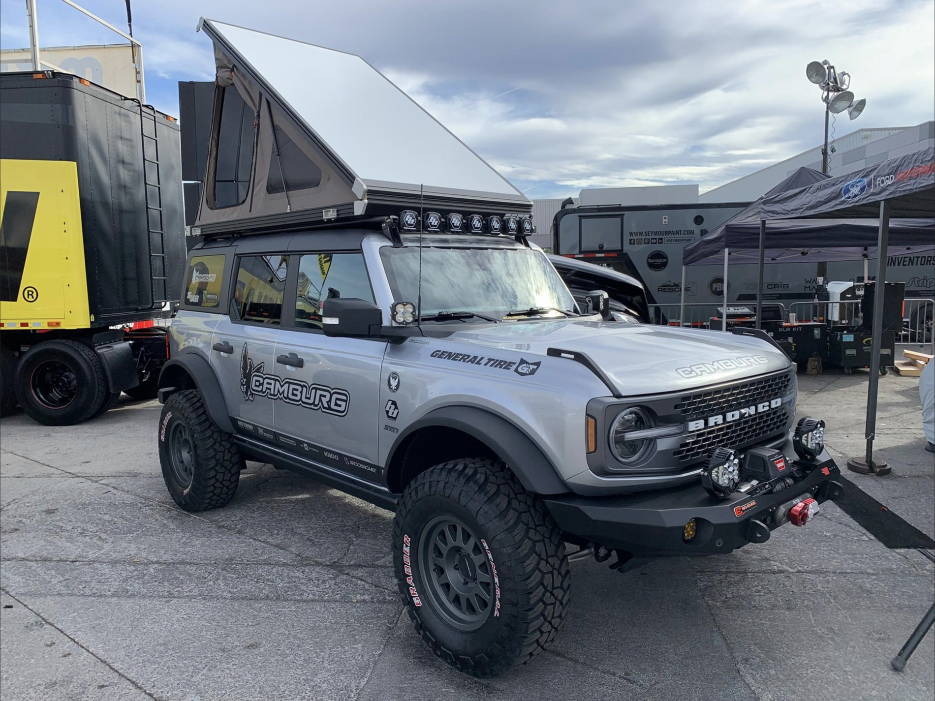 Ford Bronco Pics of (almost) all the SEMA Broncos In One Thread 30EB5346-A02F-4F50-A6A1-CD0F12AD8671