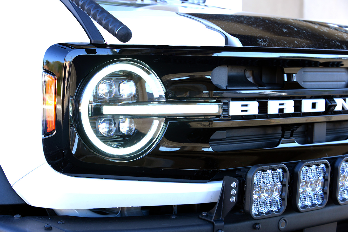 Ford Bronco Form Lighting Headlights | ONLY $899! | FREE SHIPPING 4 (small)