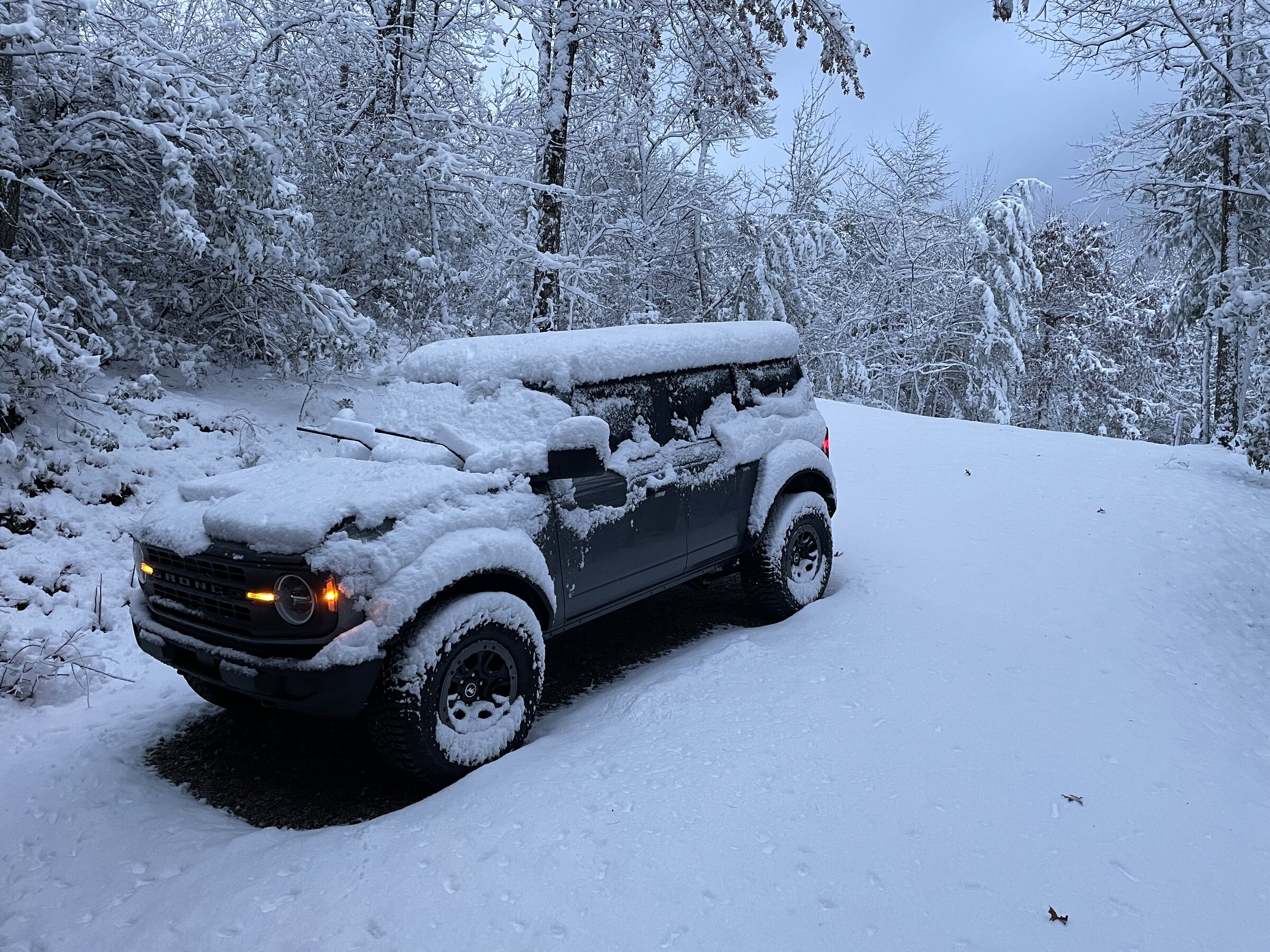 Ford Bronco Share your snowy Bronco pics! 42FB92A5-7102-4B3D-9F3D-F75E3E98F8FD