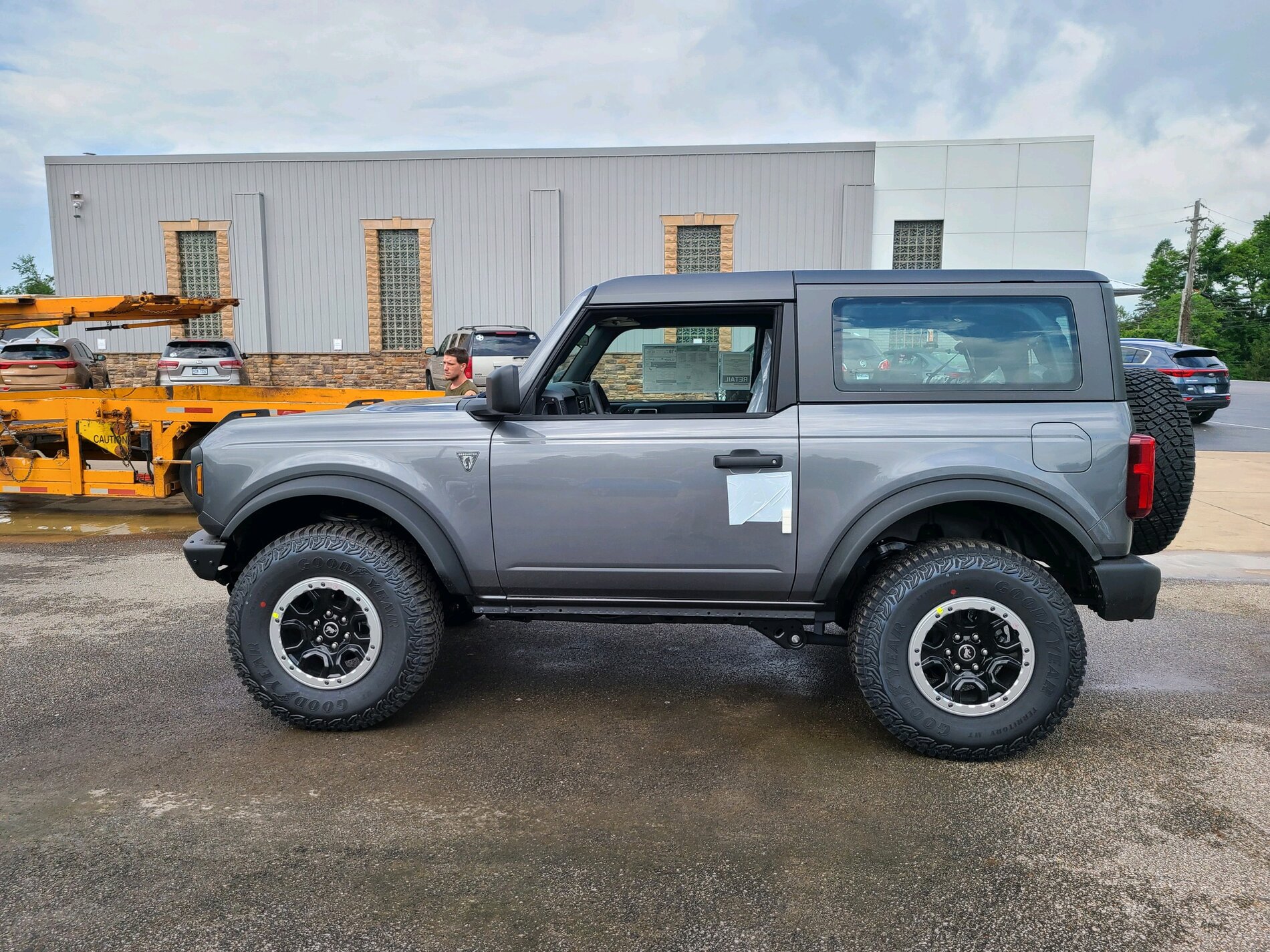 Ford Bronco BaseSquatch DELIVERED : 2 Door Base Sasquatch [UPDATE - NOW WITH MORE PICTURES & REVIEW] 46201915-D156-434E-93F0-B28A4CAF0FCC
