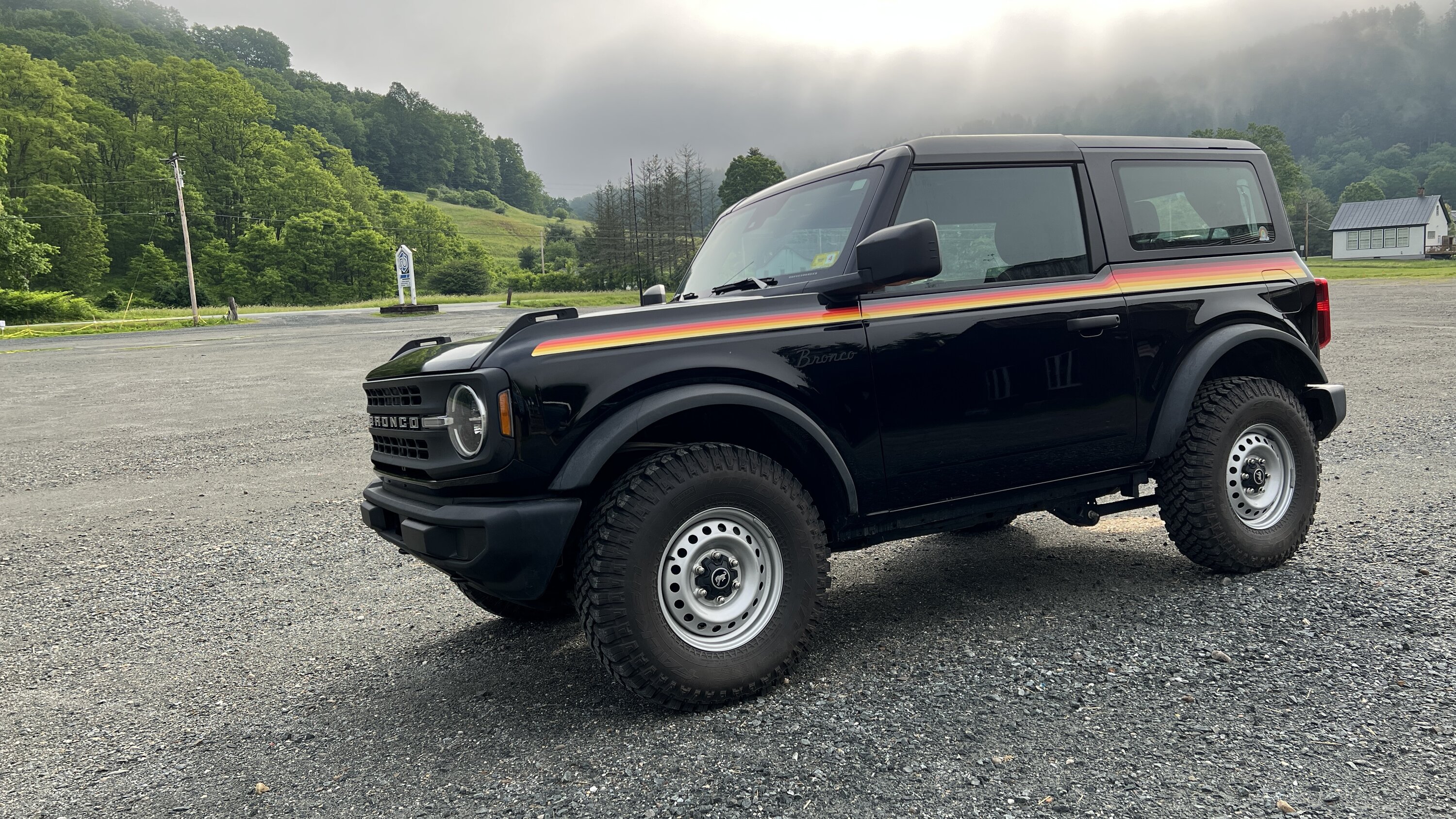 Ford Bronco Show 33's some love picture thread 772EF2AA-9B85-48F2-B073-B67BCAD667BC