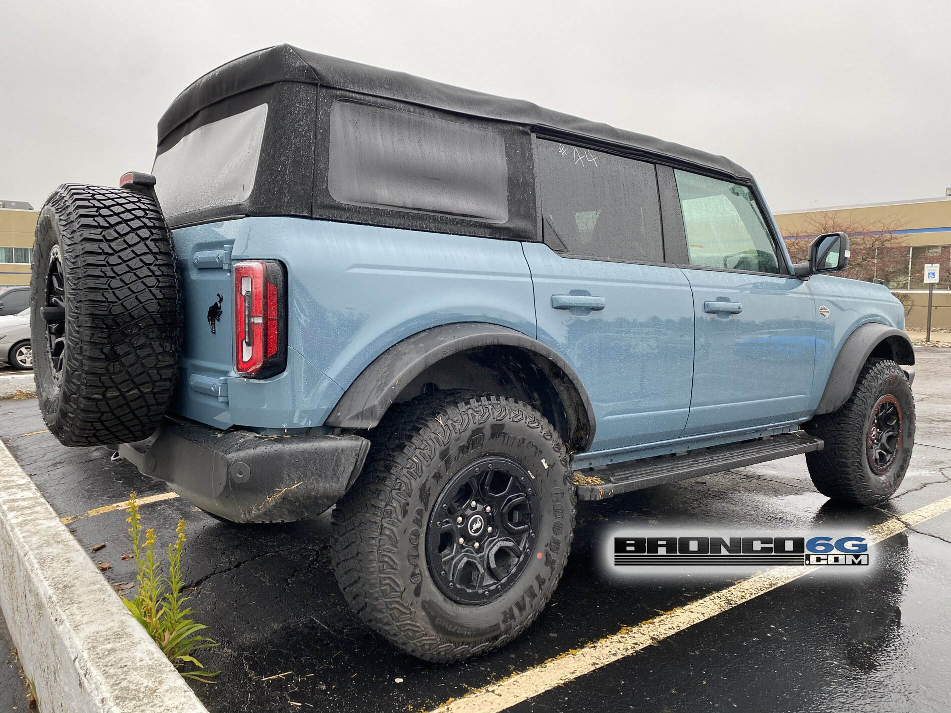 Ford Bronco 4 Door Sasquatch Picture Thread (No CGI, only real pics) 8D80265D-A5DA-48BE-868D-9FCE9AD9130C