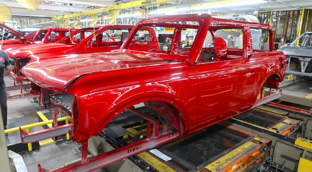 Ford Bronco Post Your Bronco Production Line Pics! (From Ford Emails Starting Today) Caldwell Bronco assembly line pic