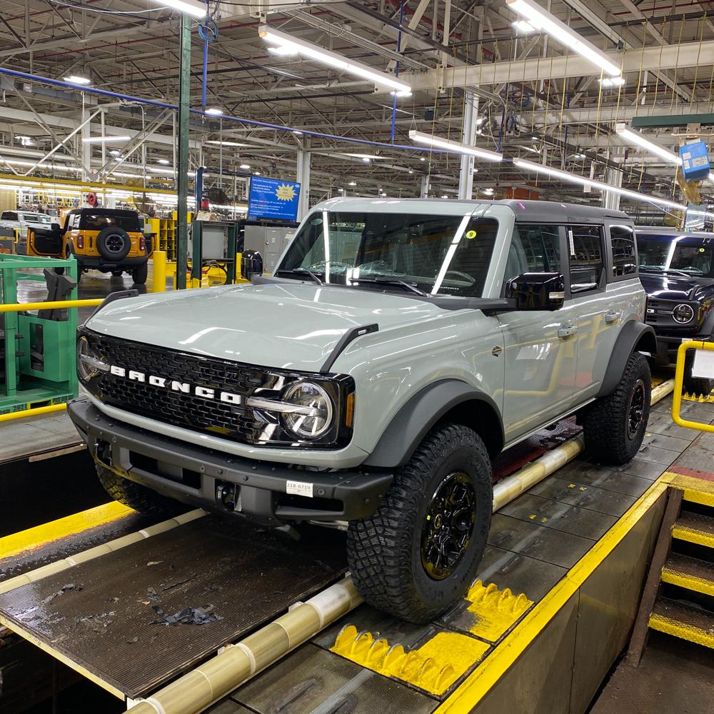 Ford Bronco Then & Now: show your assembly line Bronco and current Bronco picture AAD59D48-6A08-4F4A-B139-3B3BAC19545D