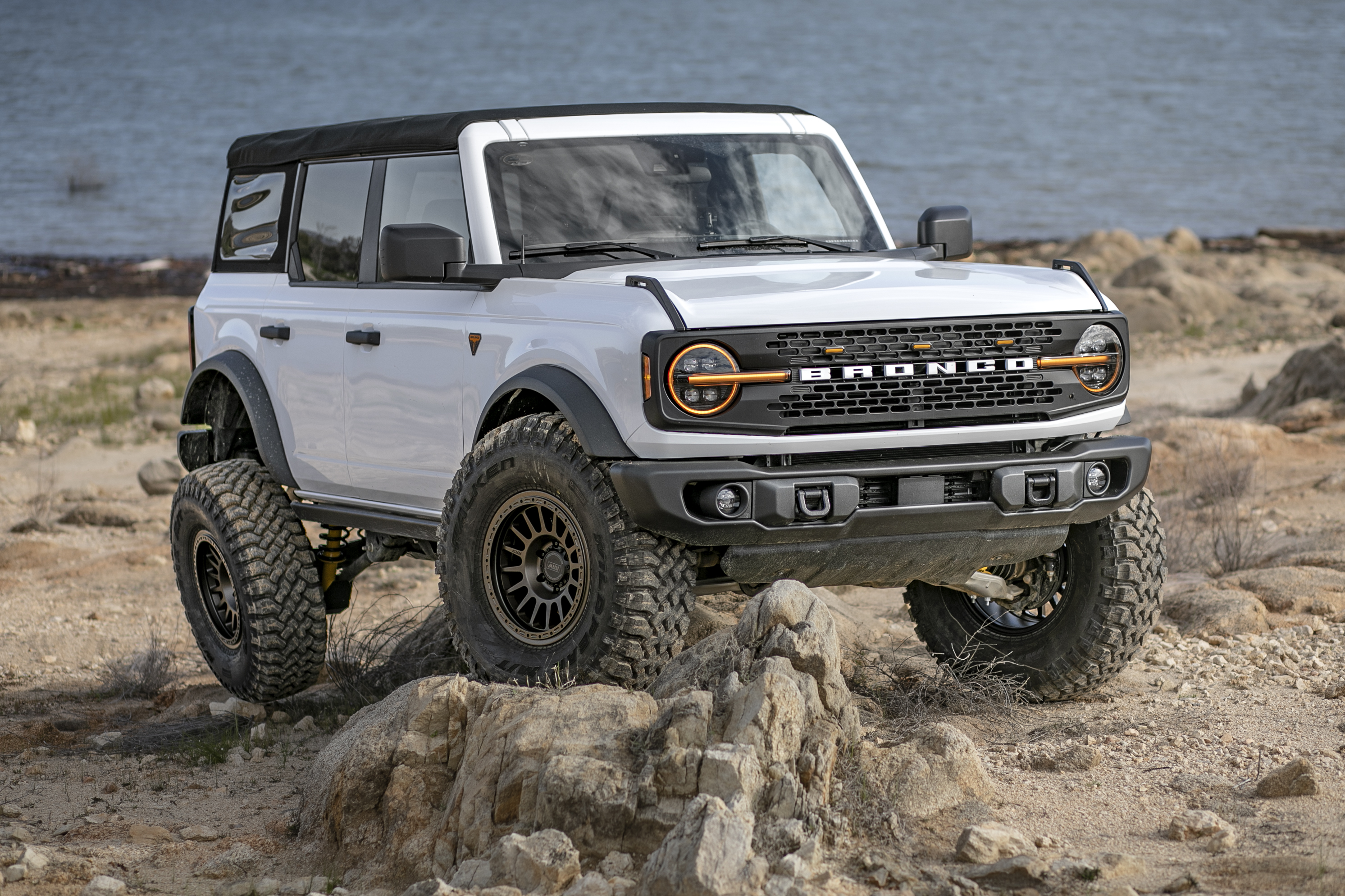 Ford Bronco NOW AVAILABLE: Old Man Emu Nitrocharger Suspension of 2021+ 4DR Ford Bronco IMG_8028