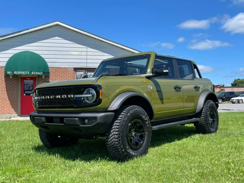 Army Green Wrapped 2021 Ford Bronco 1.jpg