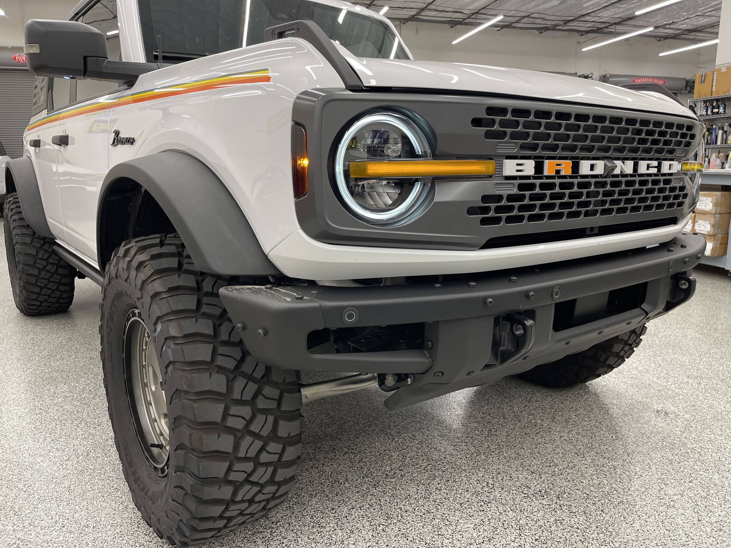 Ford Bronco 🆕 Bronco Raptor Look Headlights Lens Tint Bar Orange On.JPG