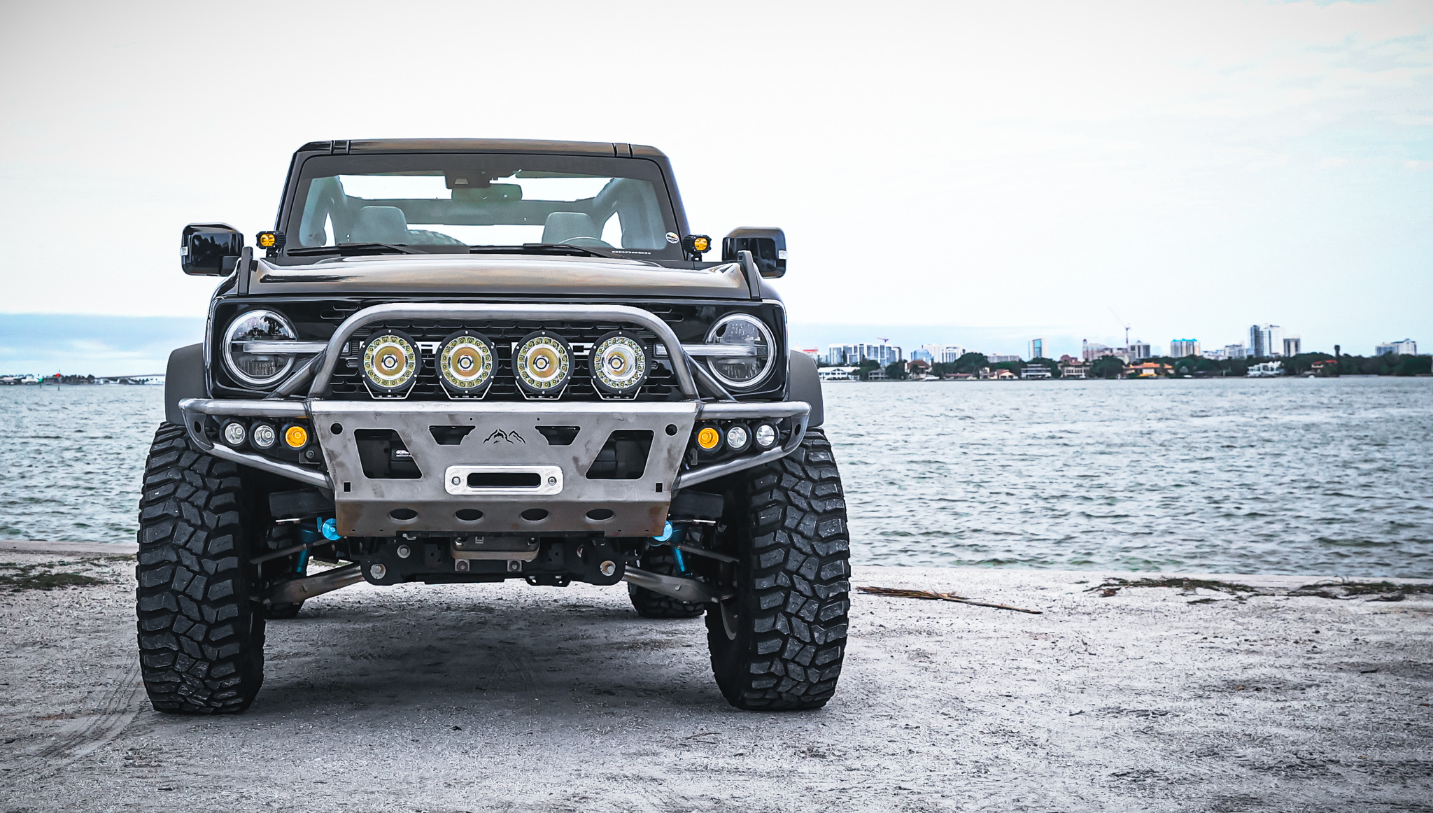 Ford Bronco SRQ Fabrications Front Hybrid Winch Bumper Beached Bronco 1