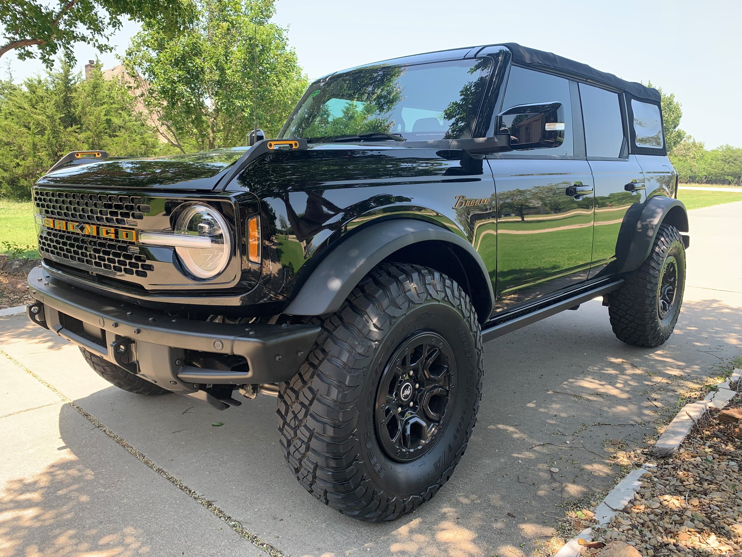 Ford Bronco Show us your installed wheel / tire upgrades here! (Pics) Bronco 1