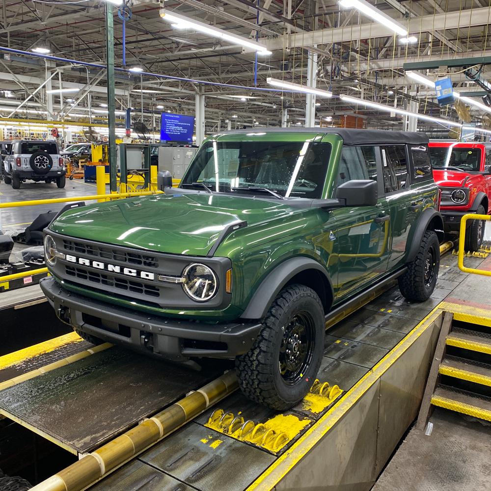 Ford Bronco Never got your assembly line photo?  Maybe someone has a match! Bronco Baby Pic