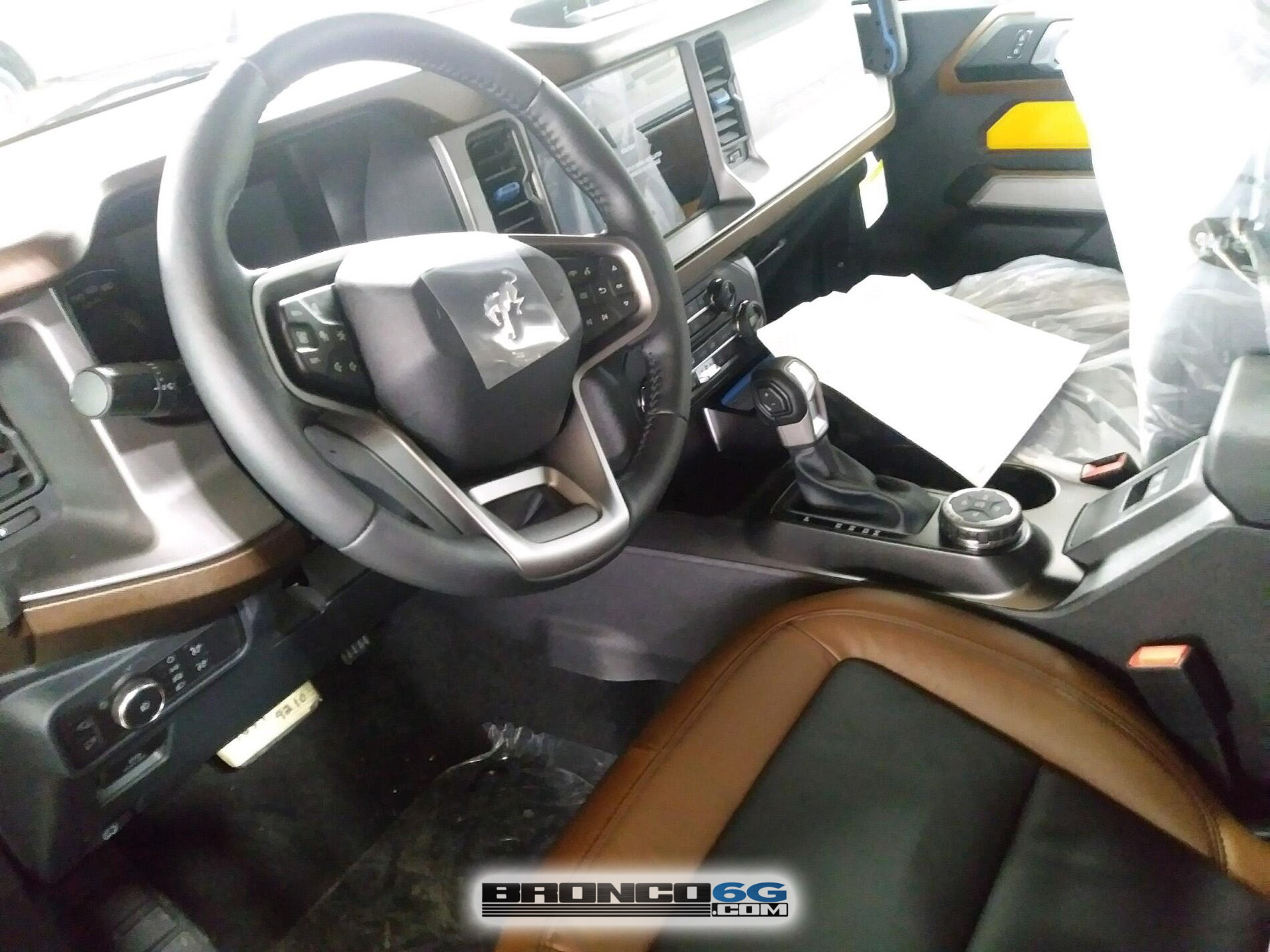 Ford Bronco 20+ Sandstone Cloth, Roast Cloth Seats Interior Pics From Factory ⚡?? C14BC195-EDF2-4A13-90F0-8202B40EA7DD