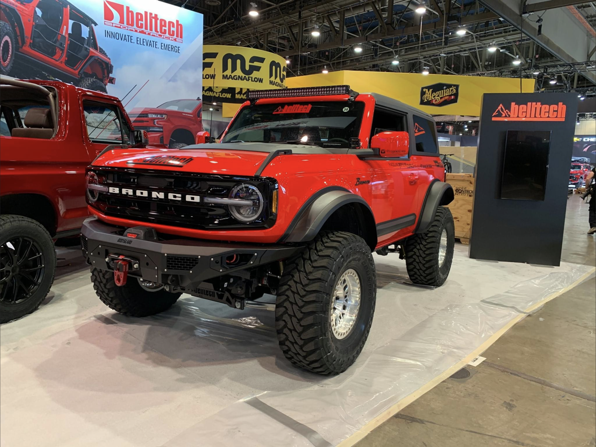 Ford Bronco Pics of (almost) all the SEMA Broncos In One Thread C7CC33A8-495D-4BF3-AEA1-C8E4583088A9