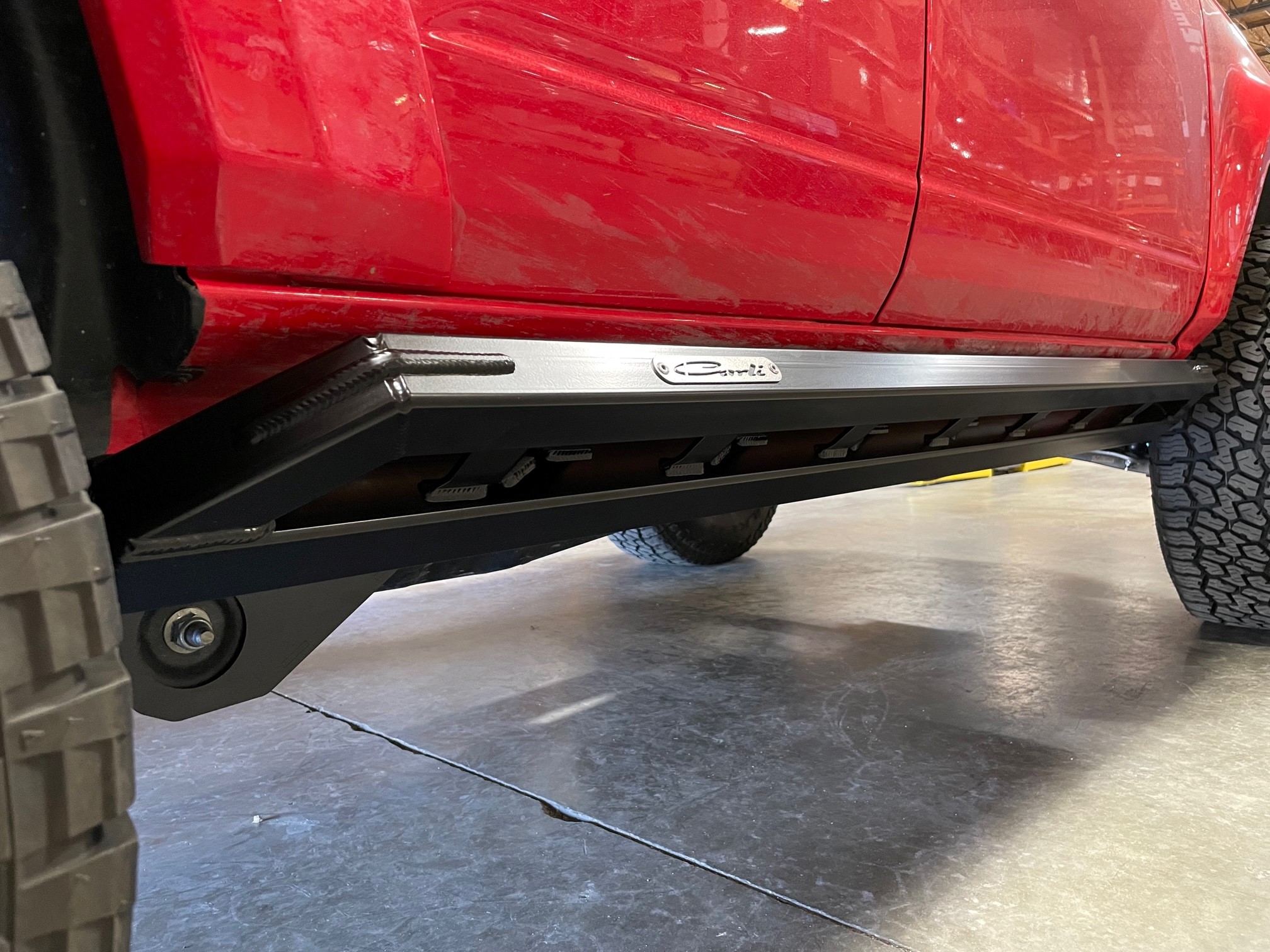 Ford Bronco Carli Suspension system King Shocks coming soon. Interesting Steering linkage Carli Bronco Rocker Guard 1