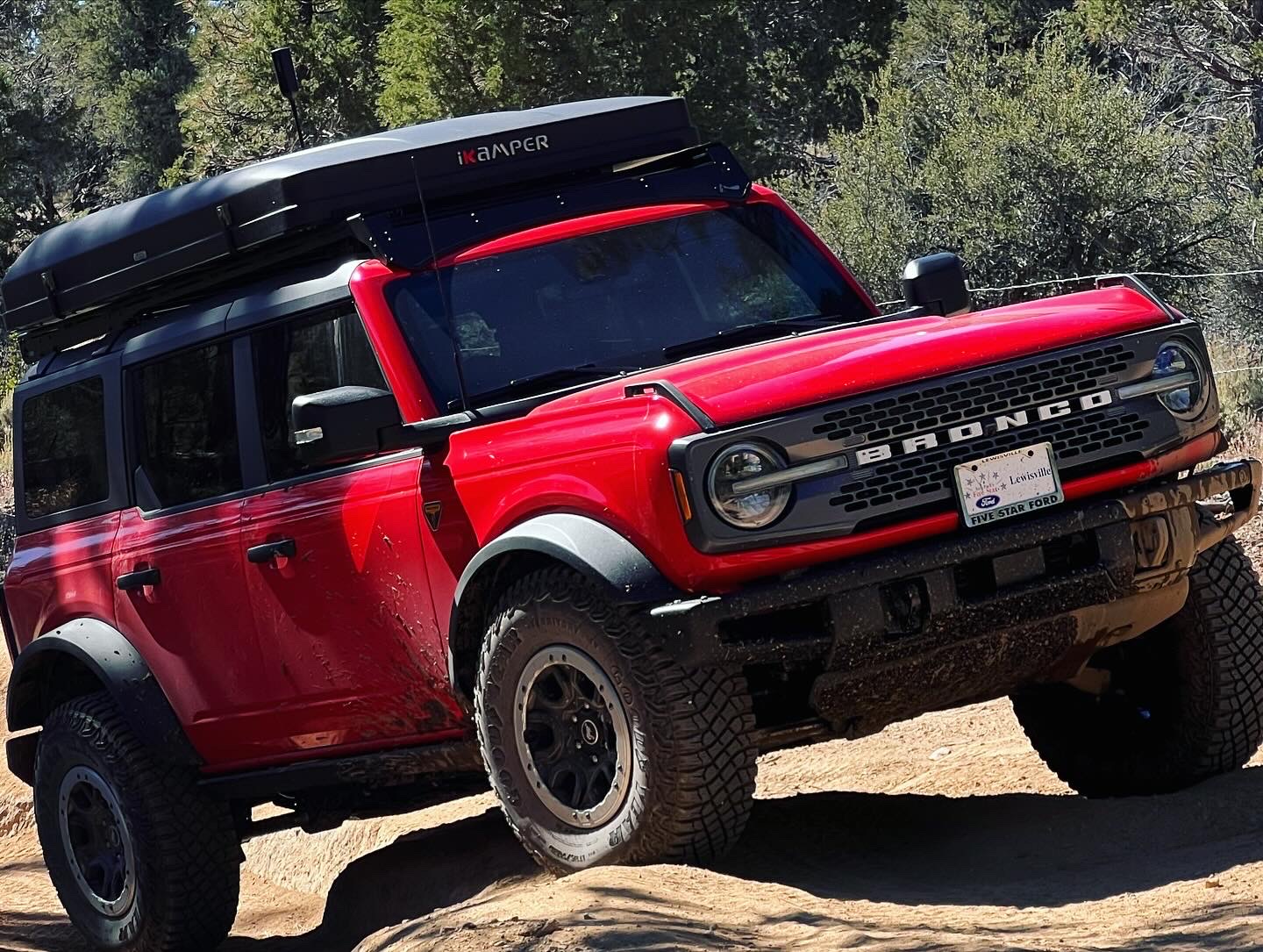 Ford Bronco HAPPY 🐫 DAY !!! Let's see those flexin' photos CFF246D3-718D-4FEA-8C66-6431DA826662