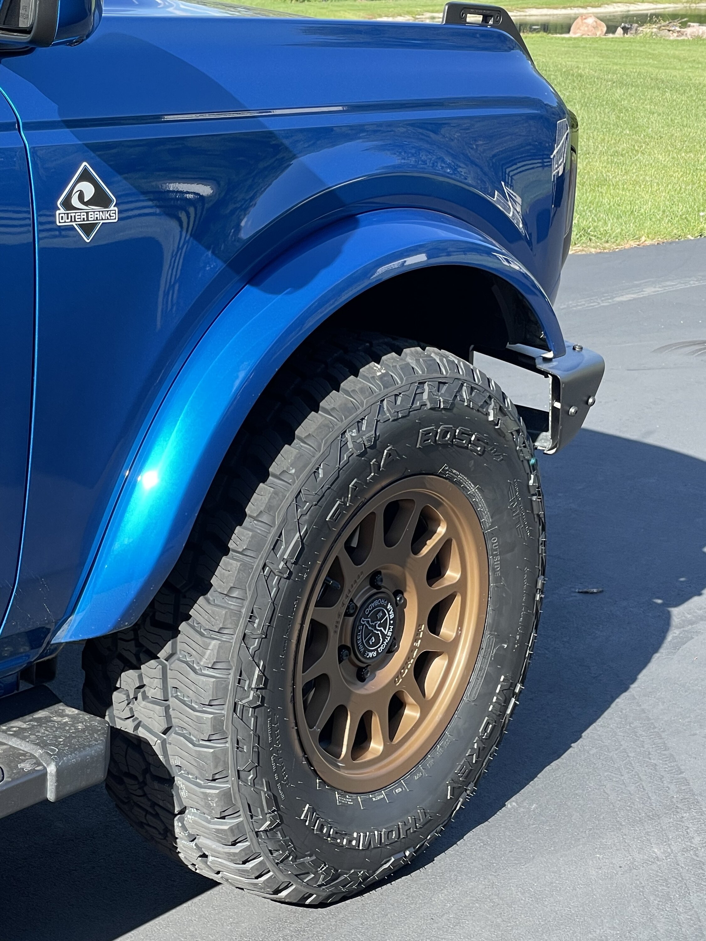 Ford Bronco Show us your installed wheel / tire upgrades here! (Pics) d