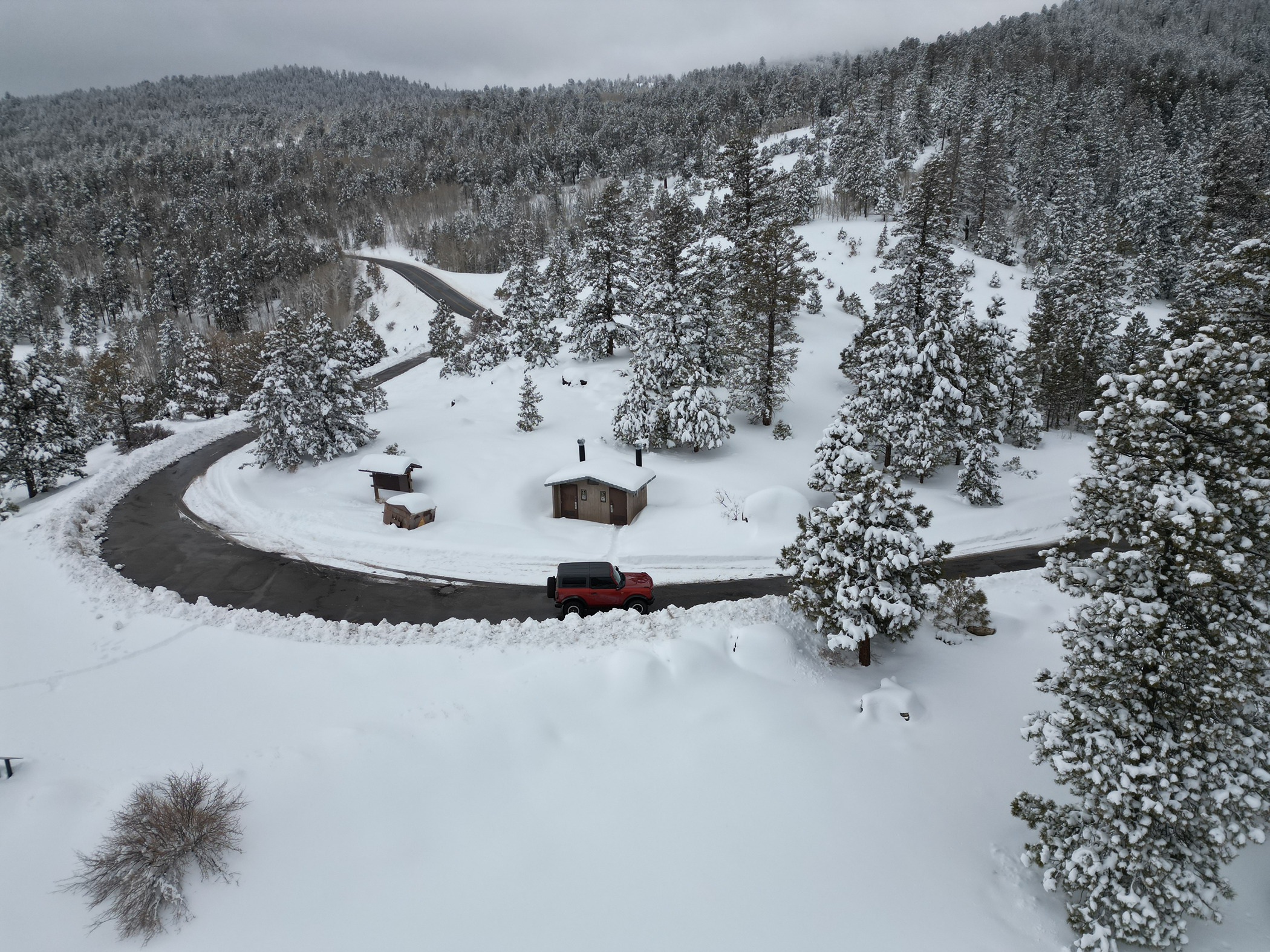 Ford Bronco ❄️❄️❄️❄️ Snow Day Saturday ❄️❄️❄️❄️❄️ DJI_0148.JPG