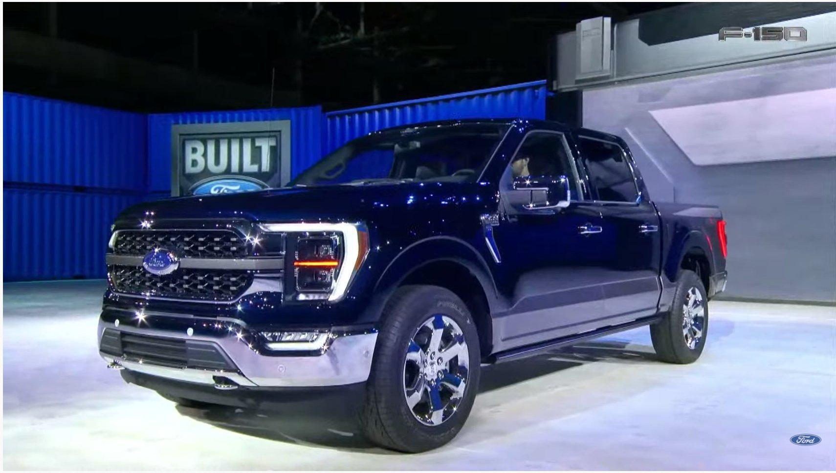 Ford Bronco Antimatter Blue Bronco Preproduction First Look! 4 Door Big Bend Model EbZeAwrXkAAja_y