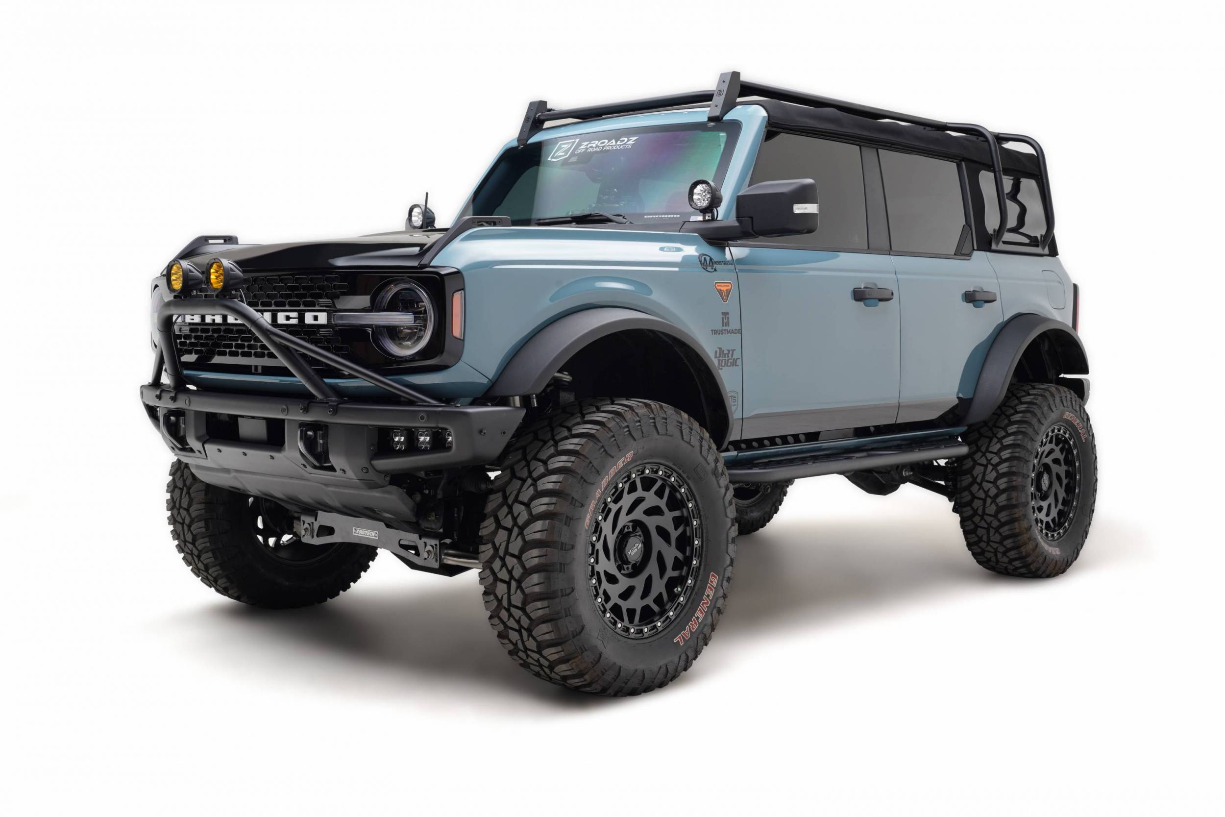 Ford Bronco Updated Soft Top Rack Images - ZROADZ OffRoad Ford Bronco Soft Top Rack with NO MOLLE Panels