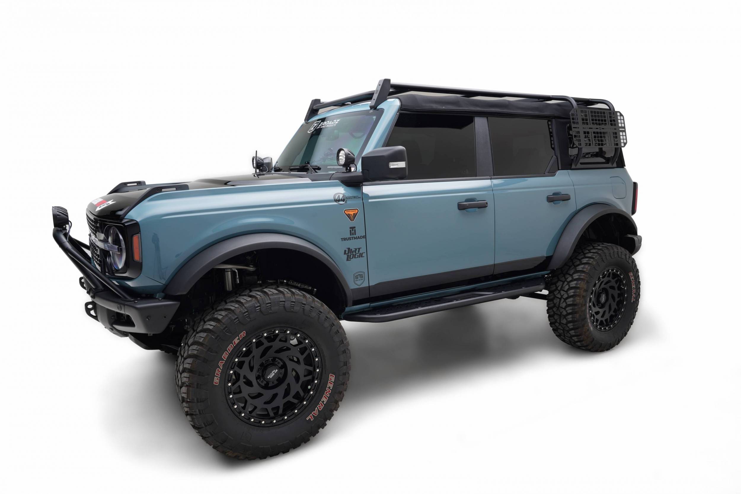 Ford Bronco Updated Soft Top Rack Images - ZROADZ OffRoad Ford Bronco Soft Top Rack_LG MOLLE