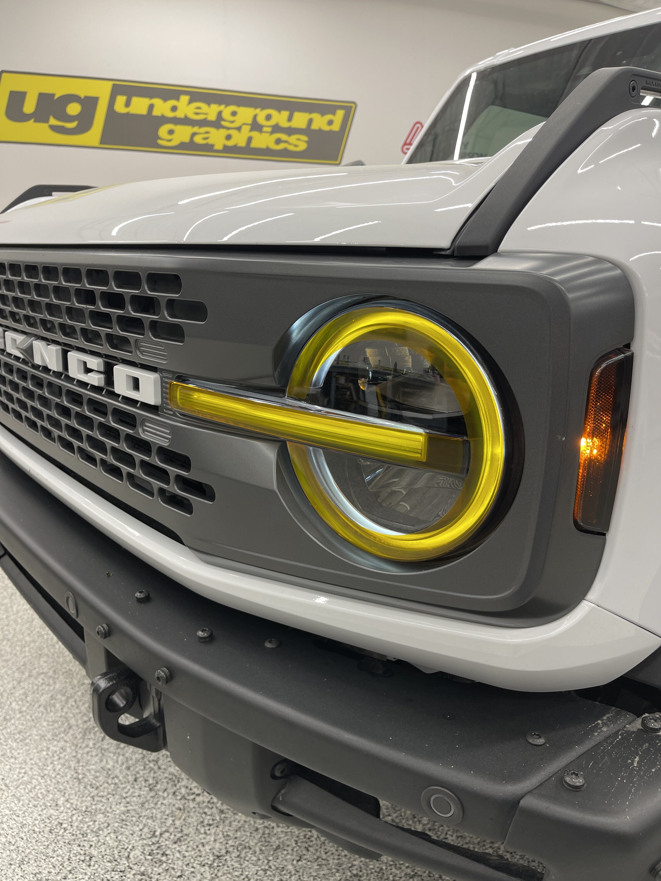 Ford Bronco 🆕 Bronco Raptor Look Headlights Lens Tint Full Yellow On side.JPG