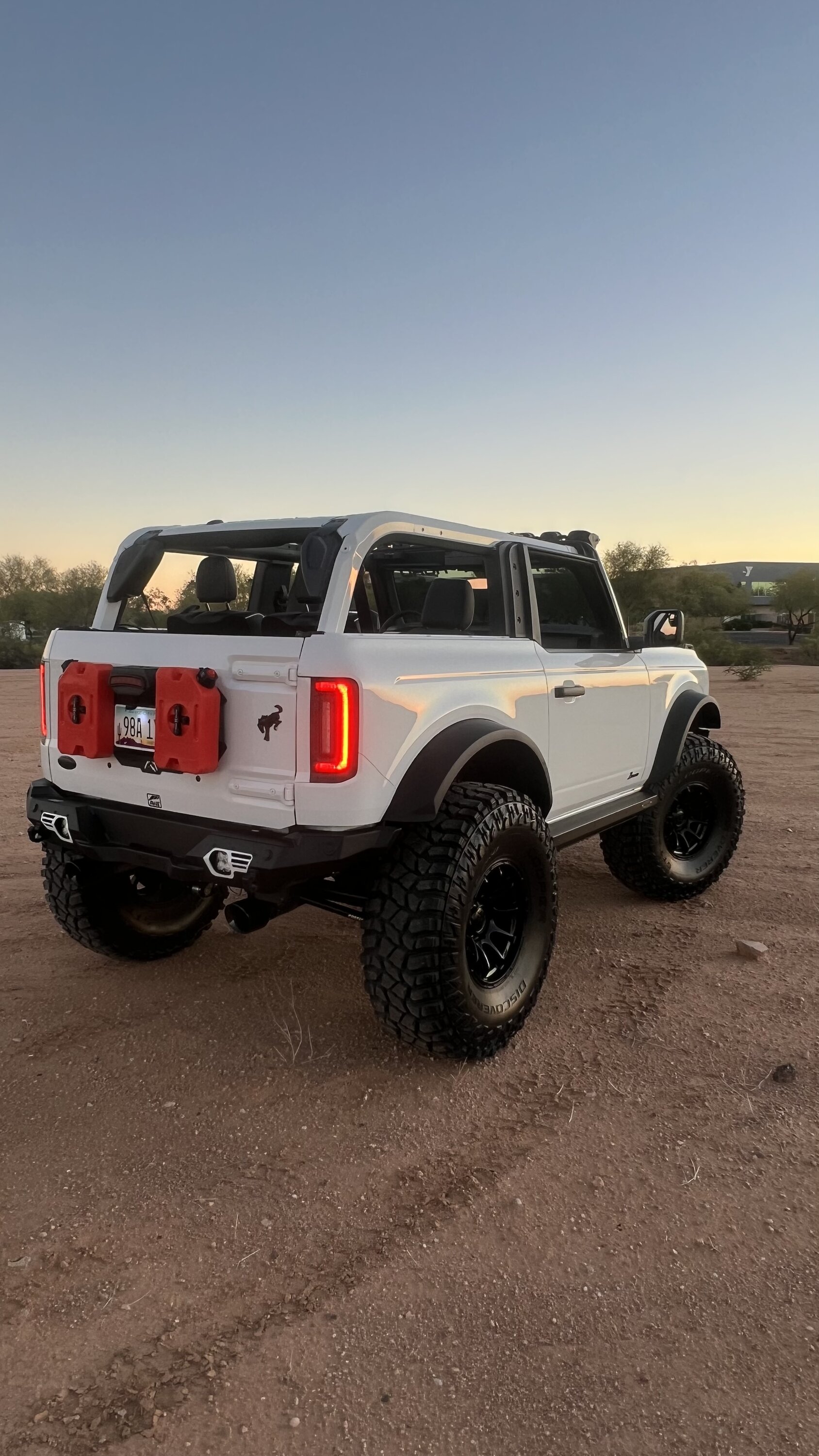 Ford Bronco 2 door on 40's FOR SALE IMG-9810