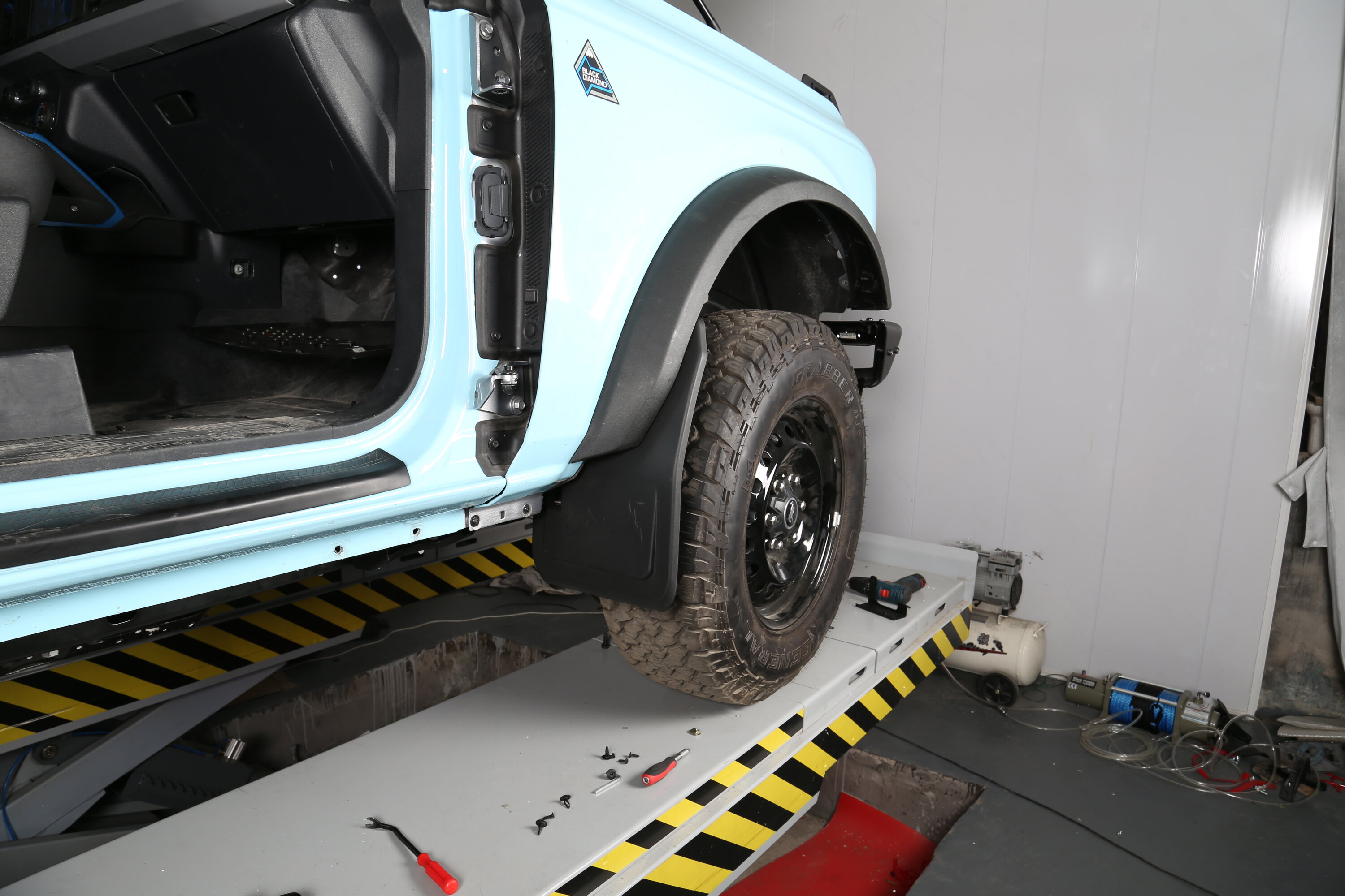 Ford Bronco Mabett Mud Flaps Fits Sasquatch set that accommodates factory rock rails or tube steps IMG_1265.JPG
