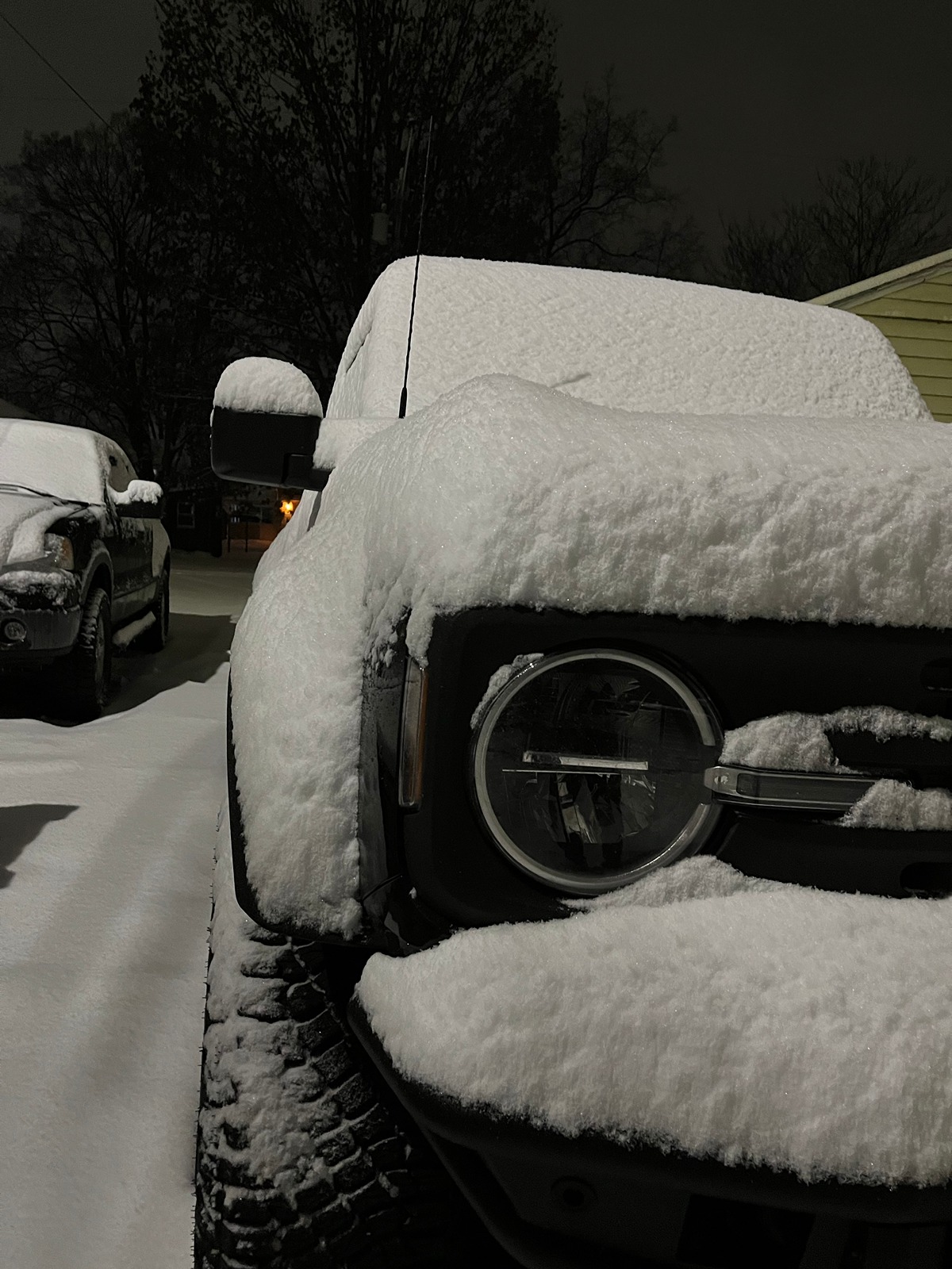 Ford Bronco ❄️❄️❄️❄️ Snow Day Saturday ❄️❄️❄️❄️❄️ IMG_2076.JPG