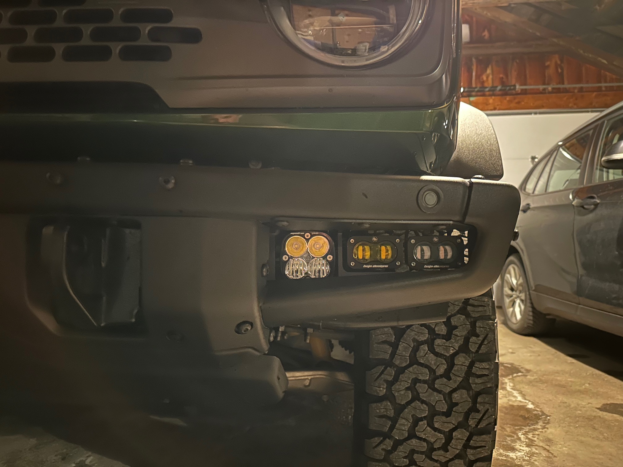 Ford Bronco Baja designs pro triple fog light advice for modular bumper IMG_2718