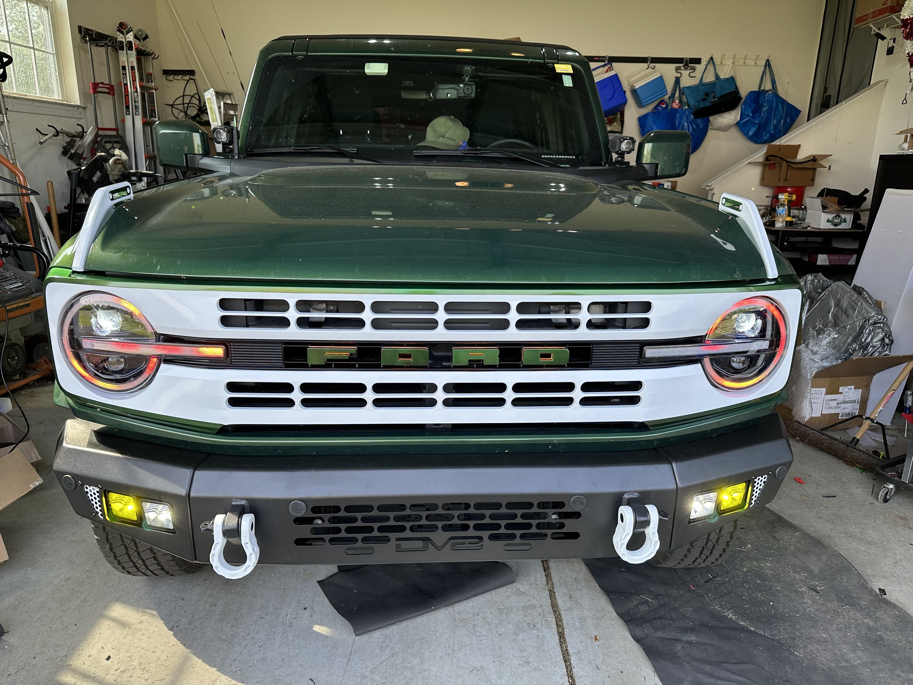 Ford Bronco Post Your Custom Bronco Grille! IMG_3095