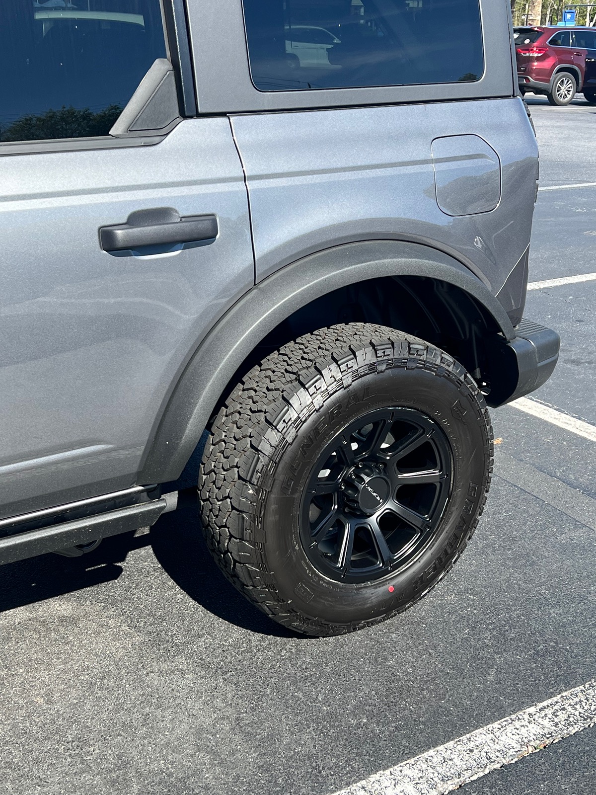 Ford Bronco Help - Black Diamond Bigger Wheels....how big can I go....or should I go Badlands? IMG_3272