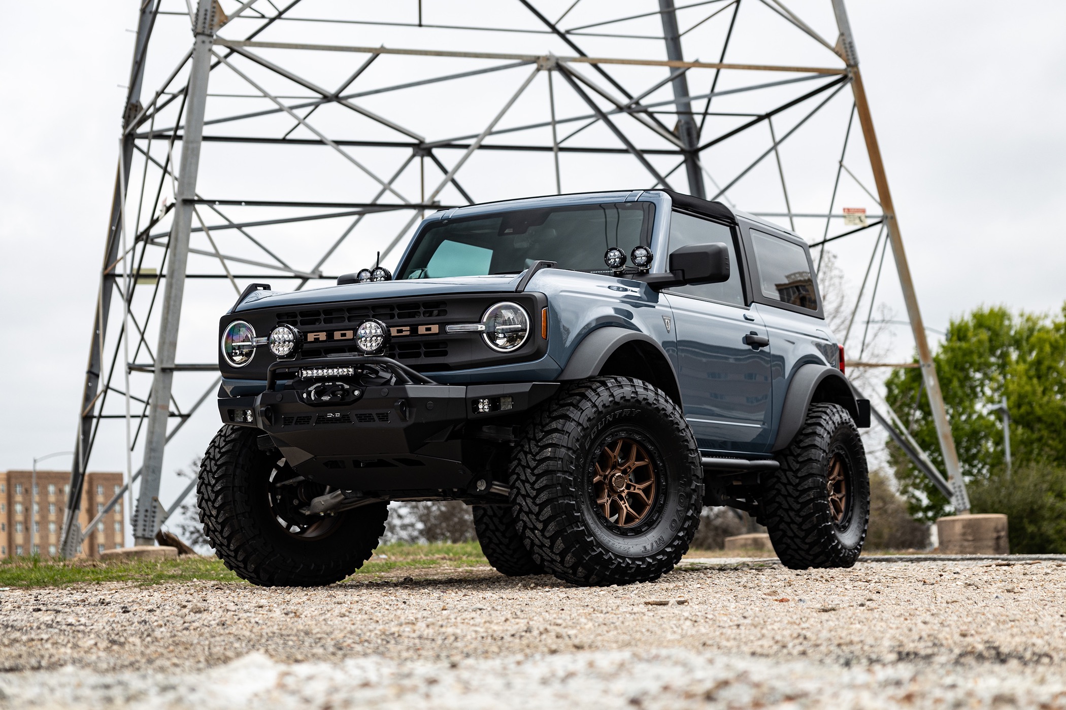 Ford Bronco Show us your installed wheel / tire upgrades here! (Pics) img_5218-jpe