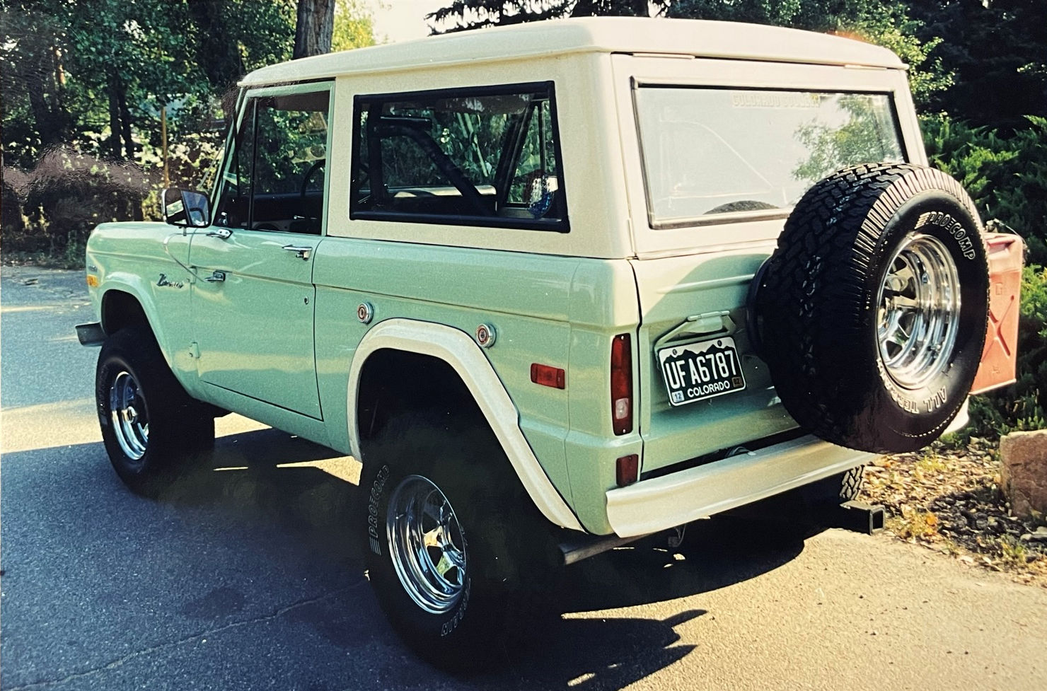 Ford Bronco I wrapped my Badlands in Light Pistachio Green IMG_4967.JPEG