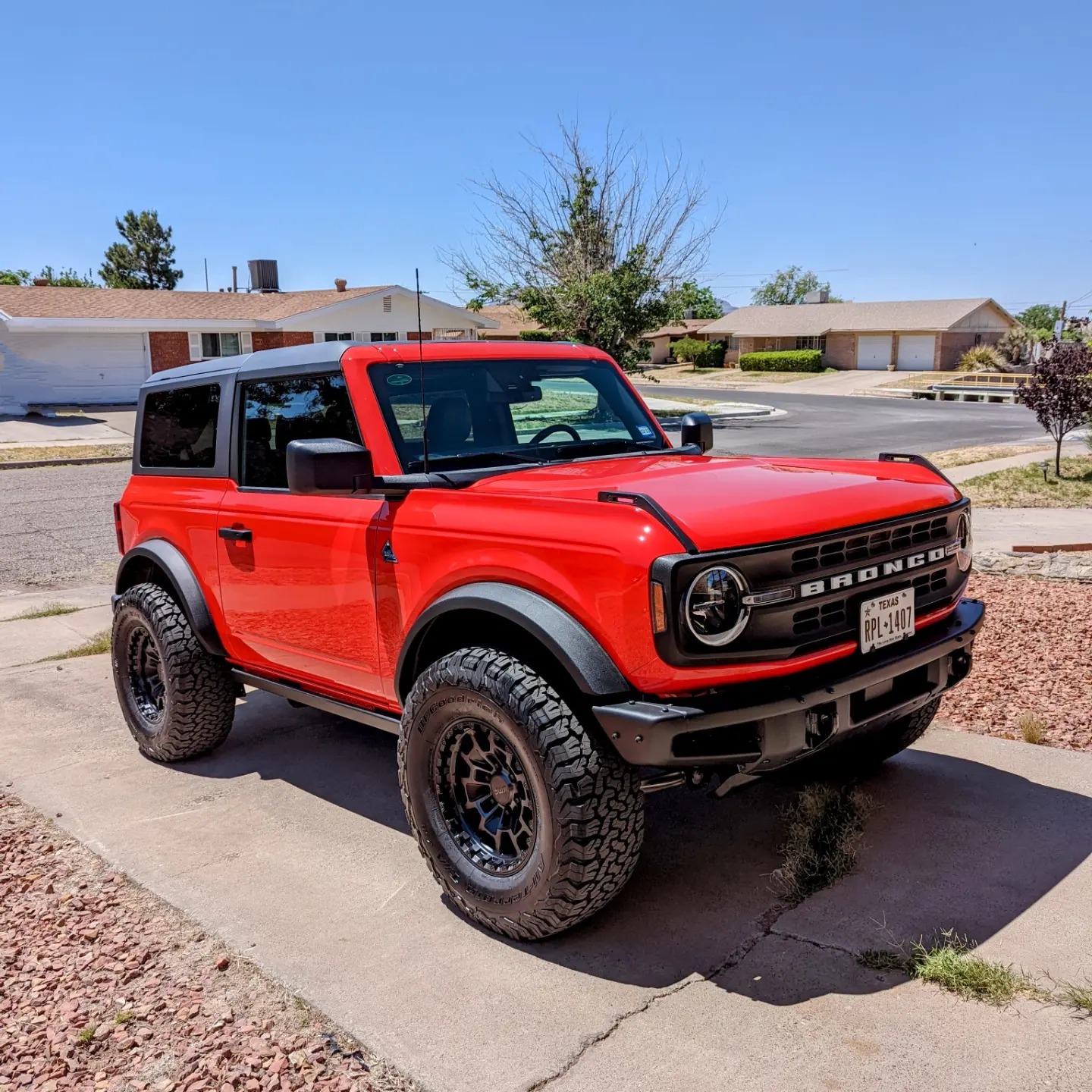 Ford Bronco RACE RED Bronco Club Modified Race Red Bronco Build KMC 718 Summit wheels 17x8.5 0 offset 