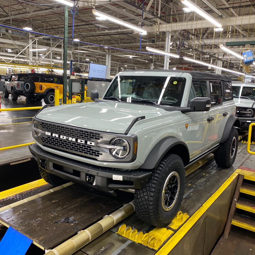 Ford Bronco Post Your Bronco Production Line Pics! (From Ford Emails Starting Today) my bronco production